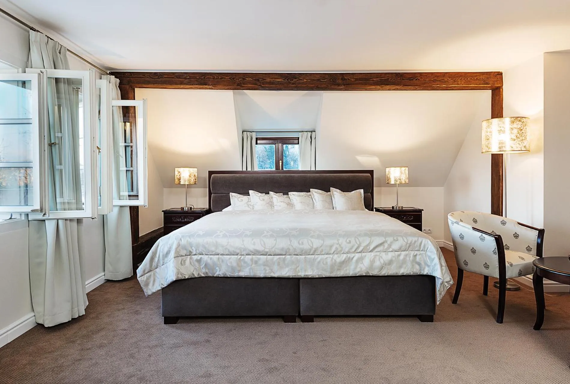 Property logo or sign, Bed in Hoffmeister Depandance