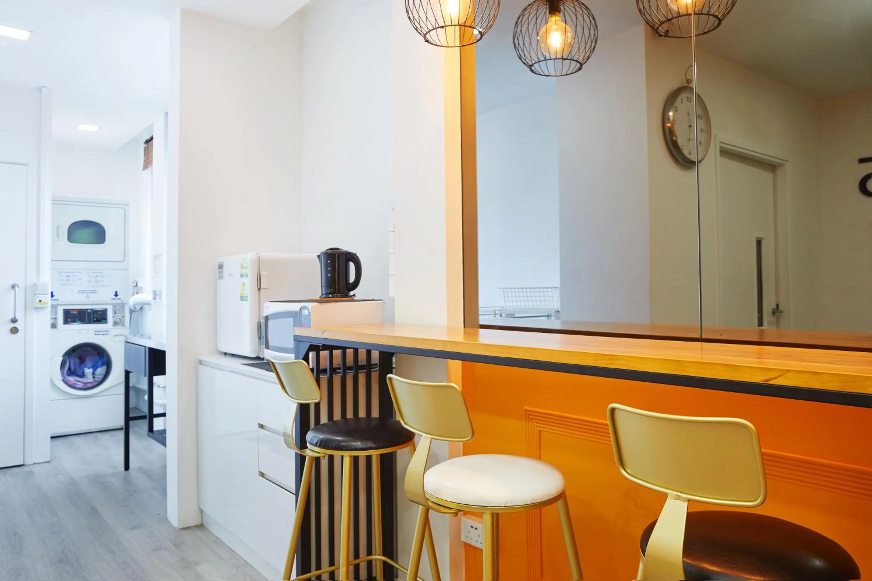 Area and facilities in Dash Living on Mackenzie