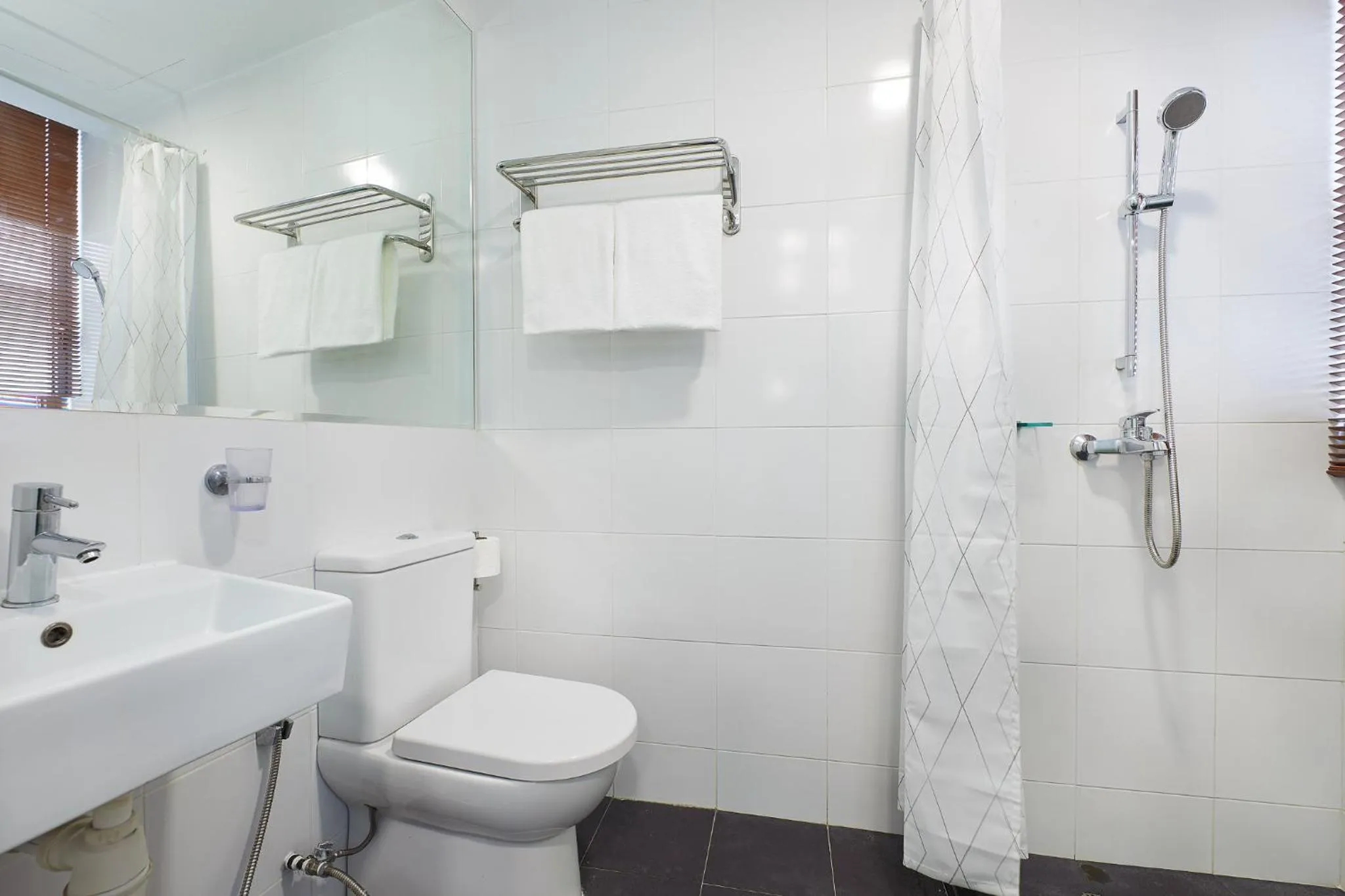 Shower in Dash Living on Mackenzie