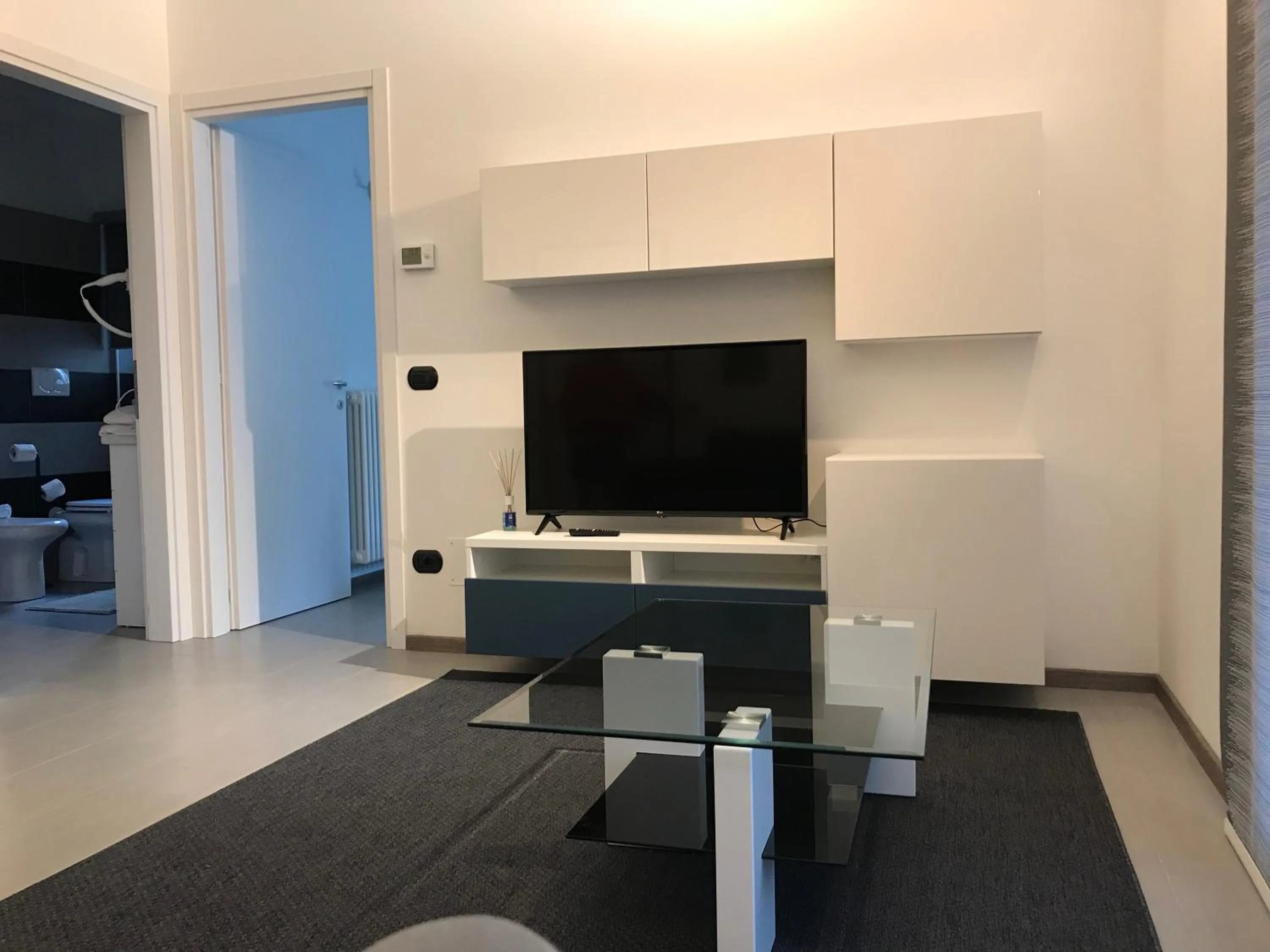 TV and multimedia in Hotel Residence Alessandra