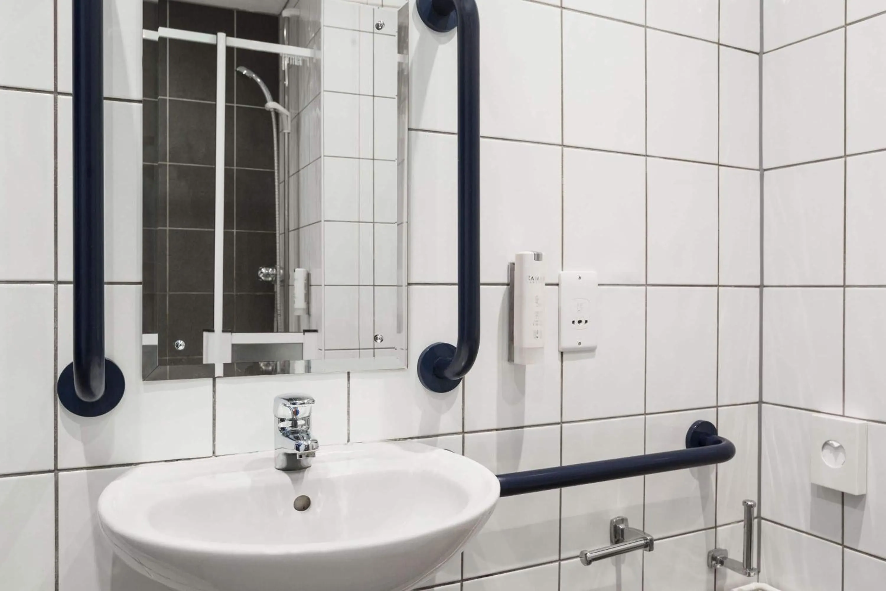 Bathroom in Ramada London Stansted Airport