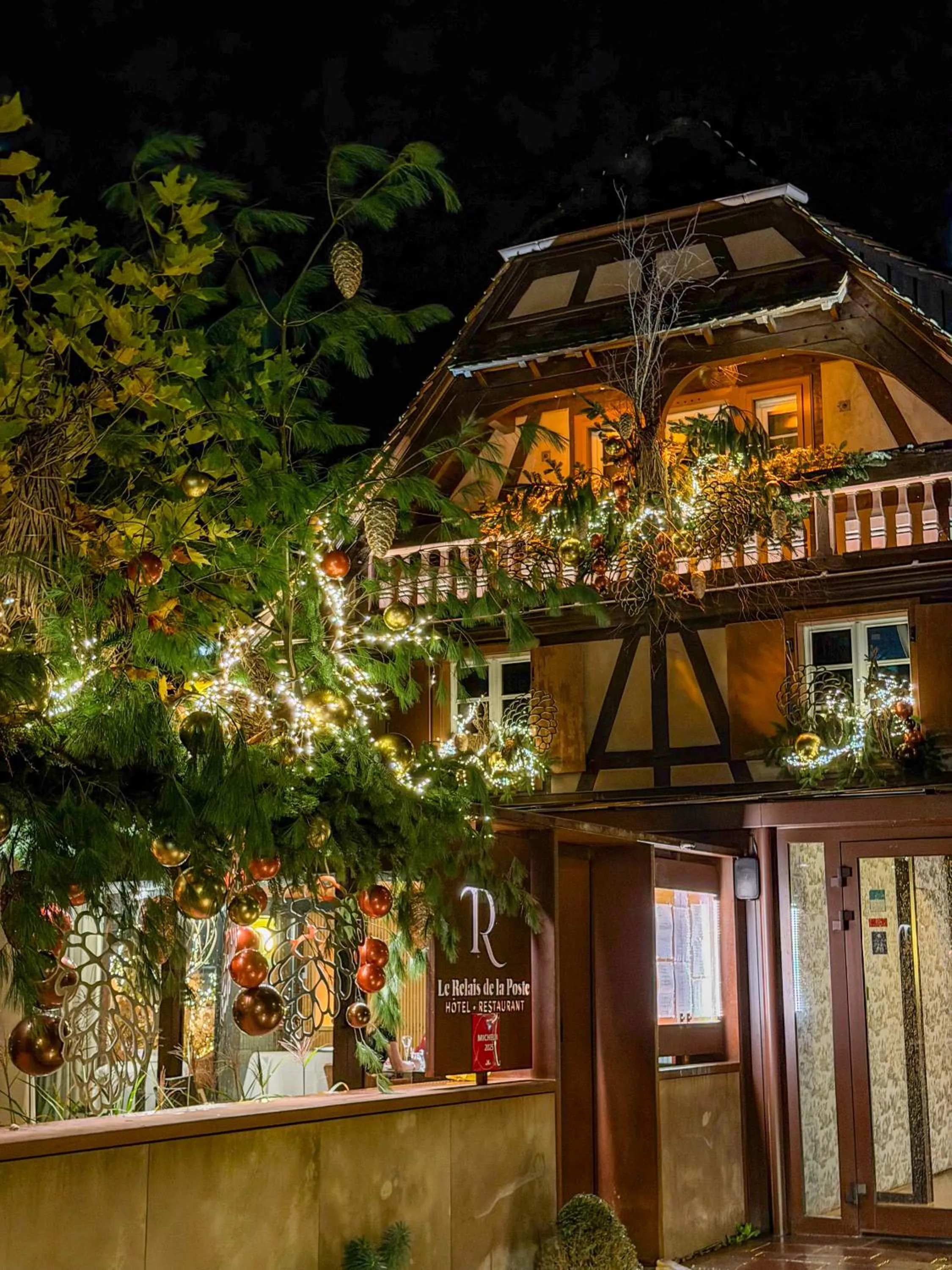 Property building in Hôtel Restaurant Relais De La Poste - Strasbourg Nord