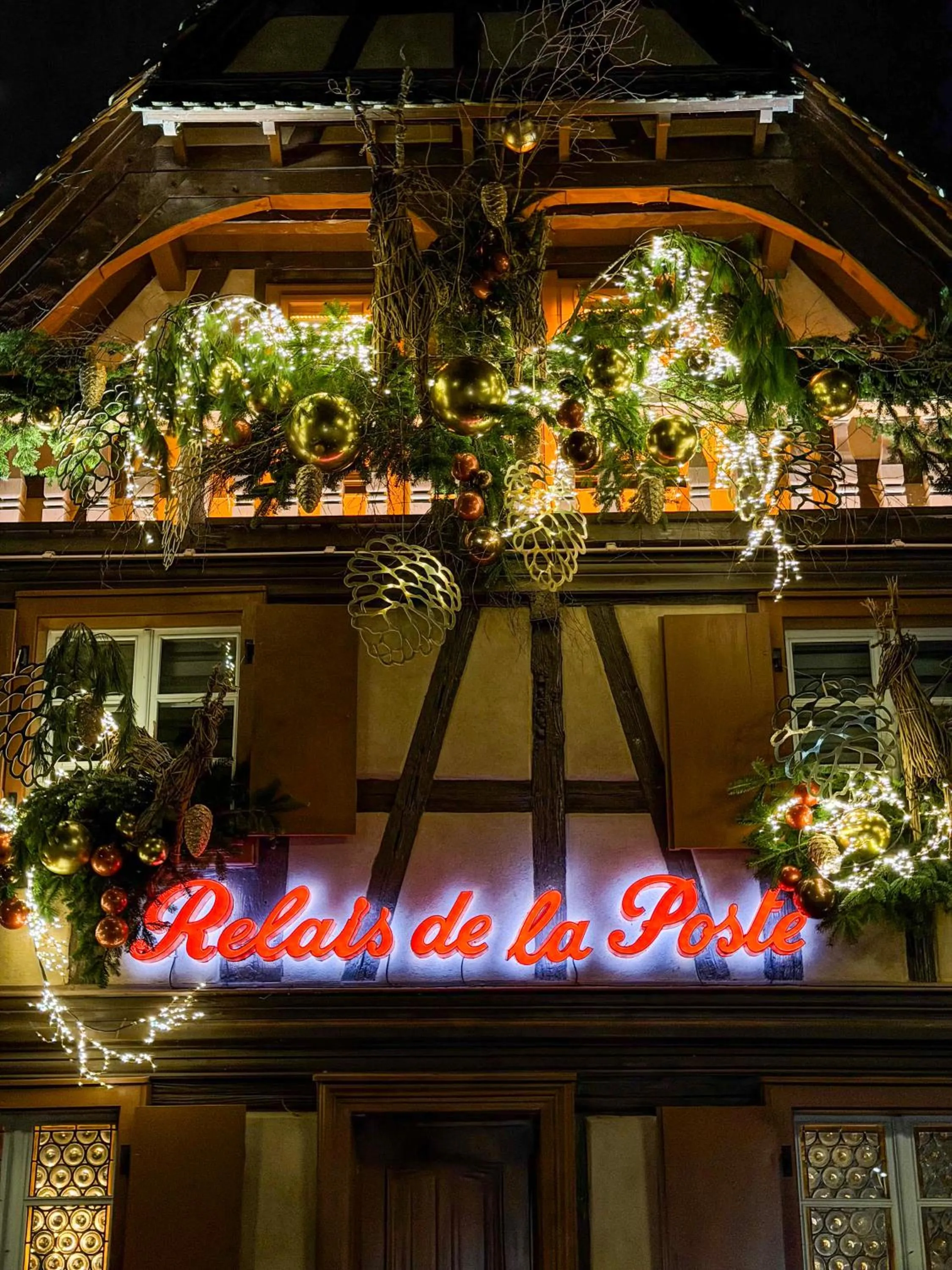 Property building in Hôtel Restaurant Relais De La Poste - Strasbourg Nord