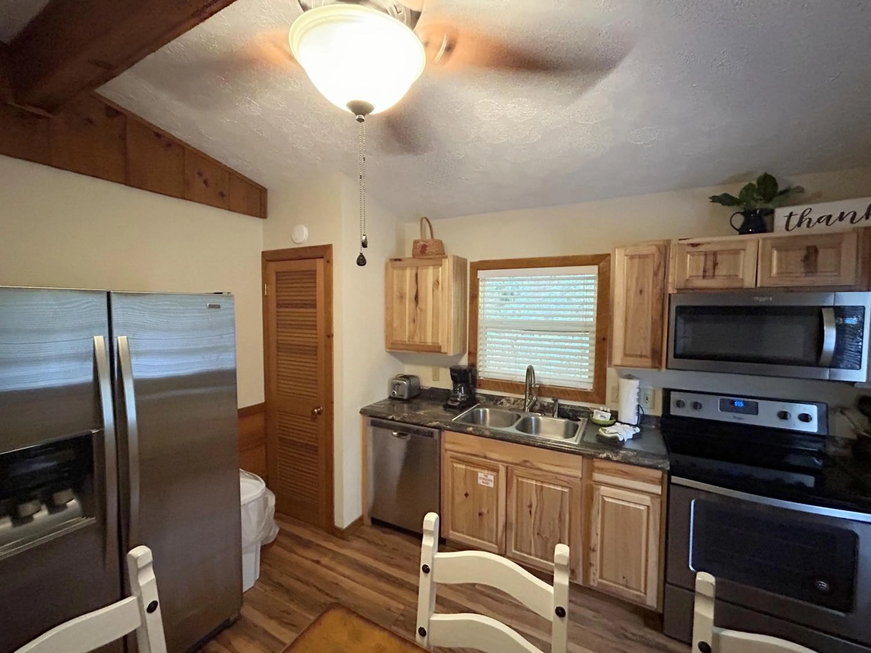 Kitchen or kitchenette in Tucked Away Cabin