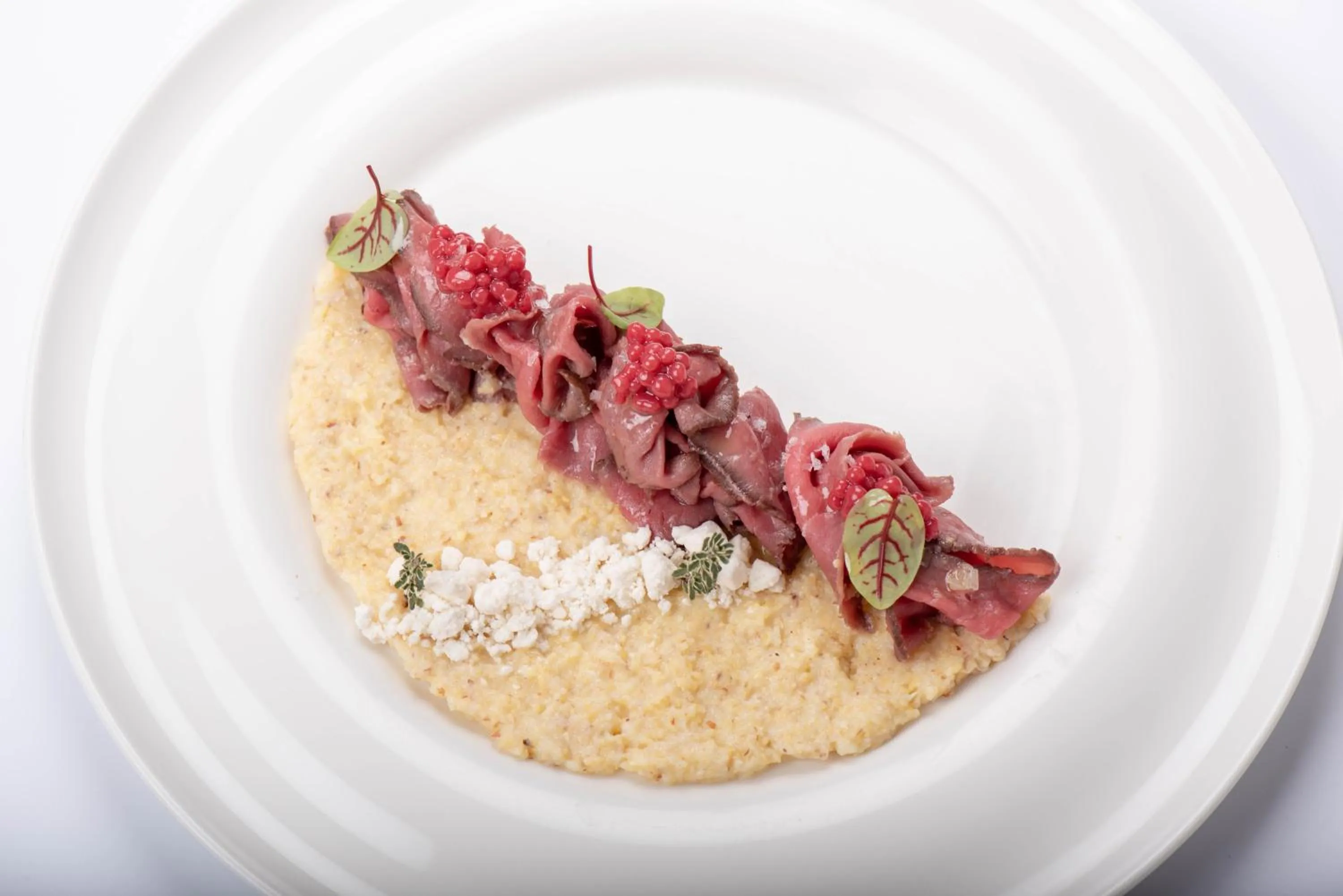 Restaurant/places to eat in Hotel Eira