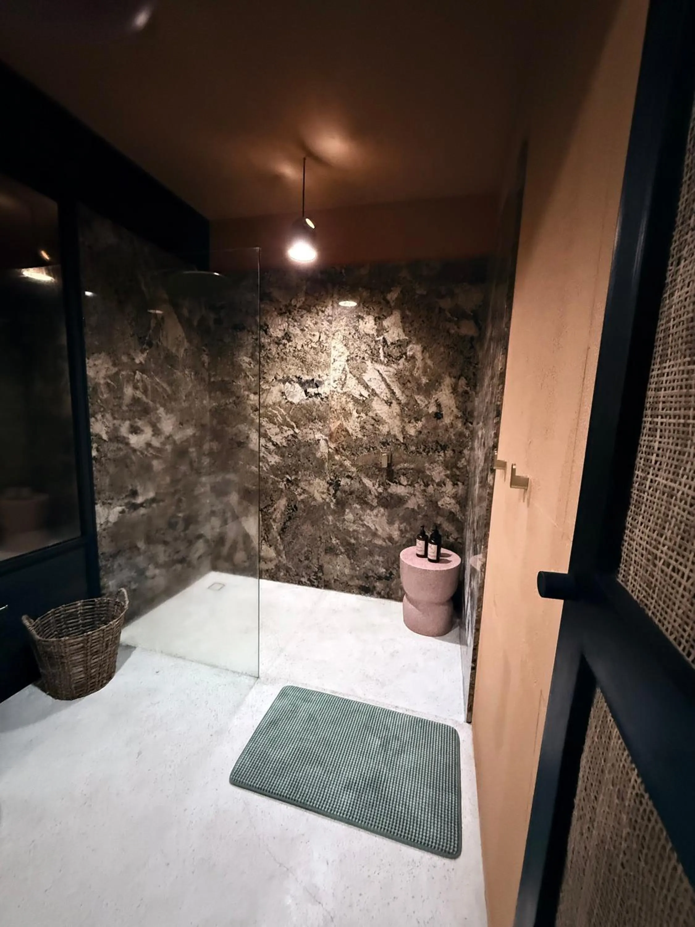 Love Song Boutique Hotel