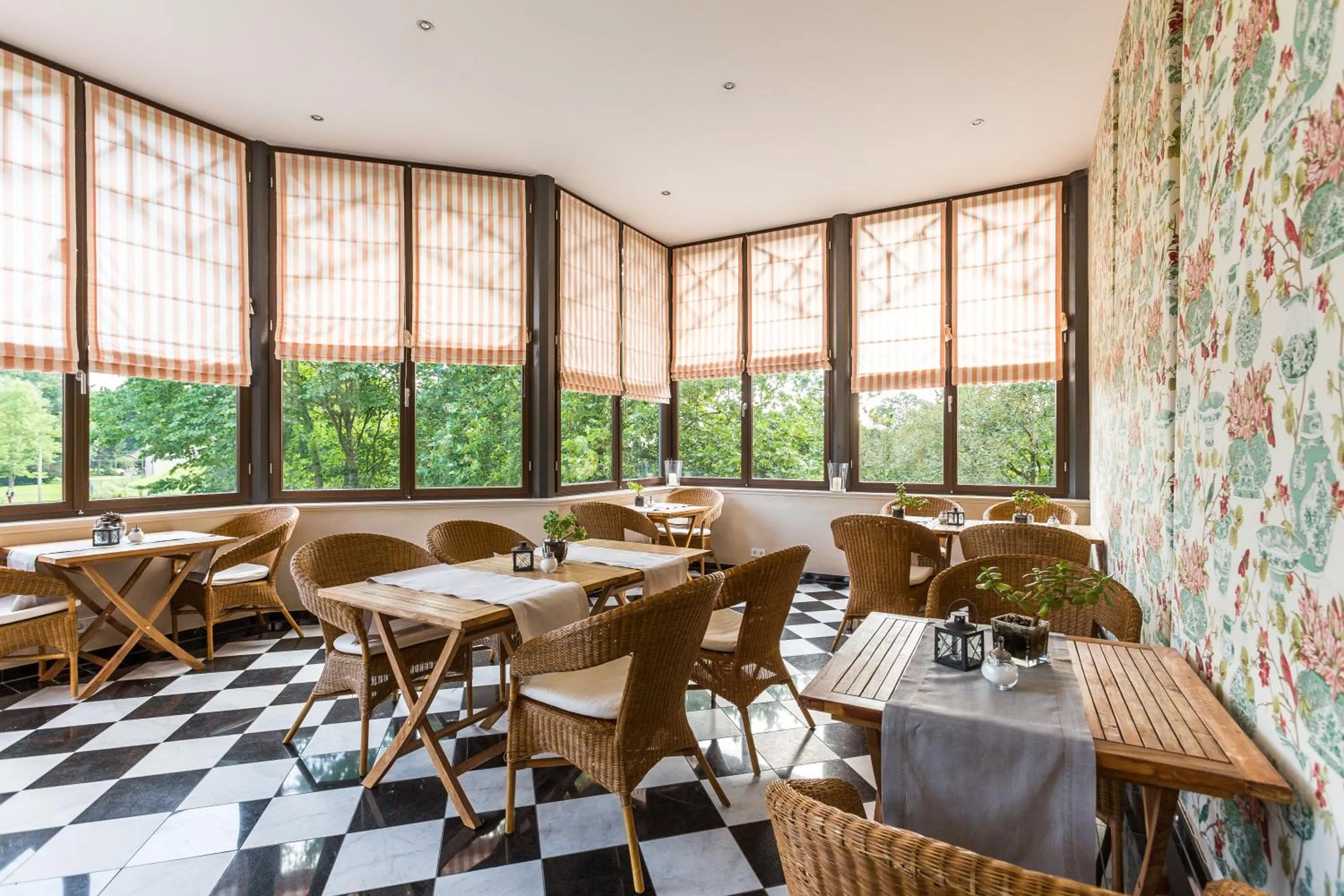 Lounge or bar in Hotel Schloss Gamehl