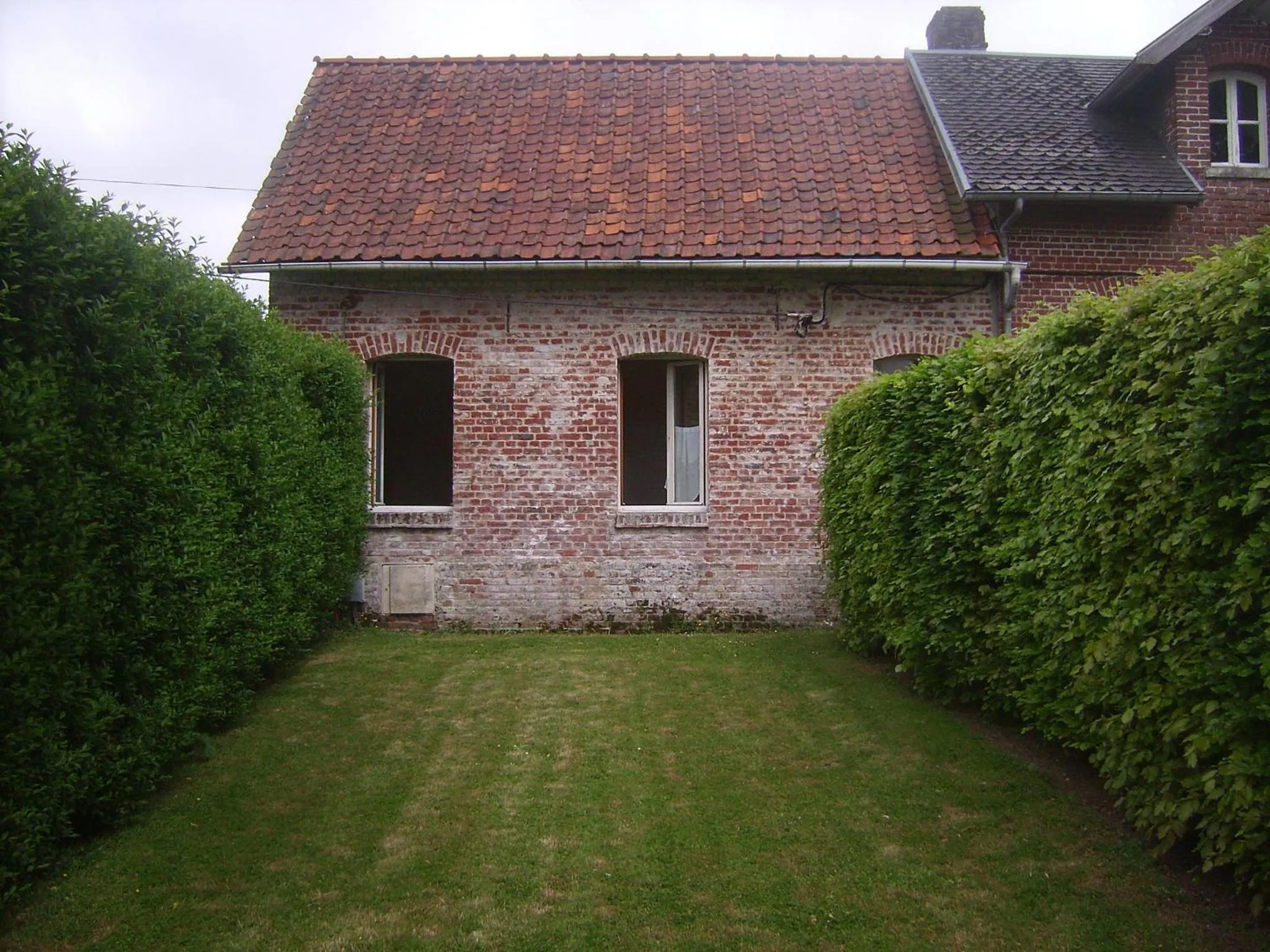 Property building in Chambres d'hôtes & Gîtes du Château de Grand Rullecourt