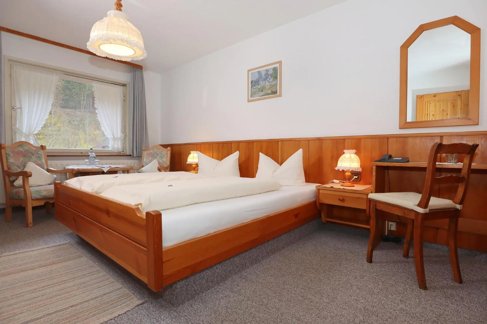 Photo of the whole room, Bed in Landgasthaus Kurz Hotel & Restaurant am Feldberg - Schwarzwald