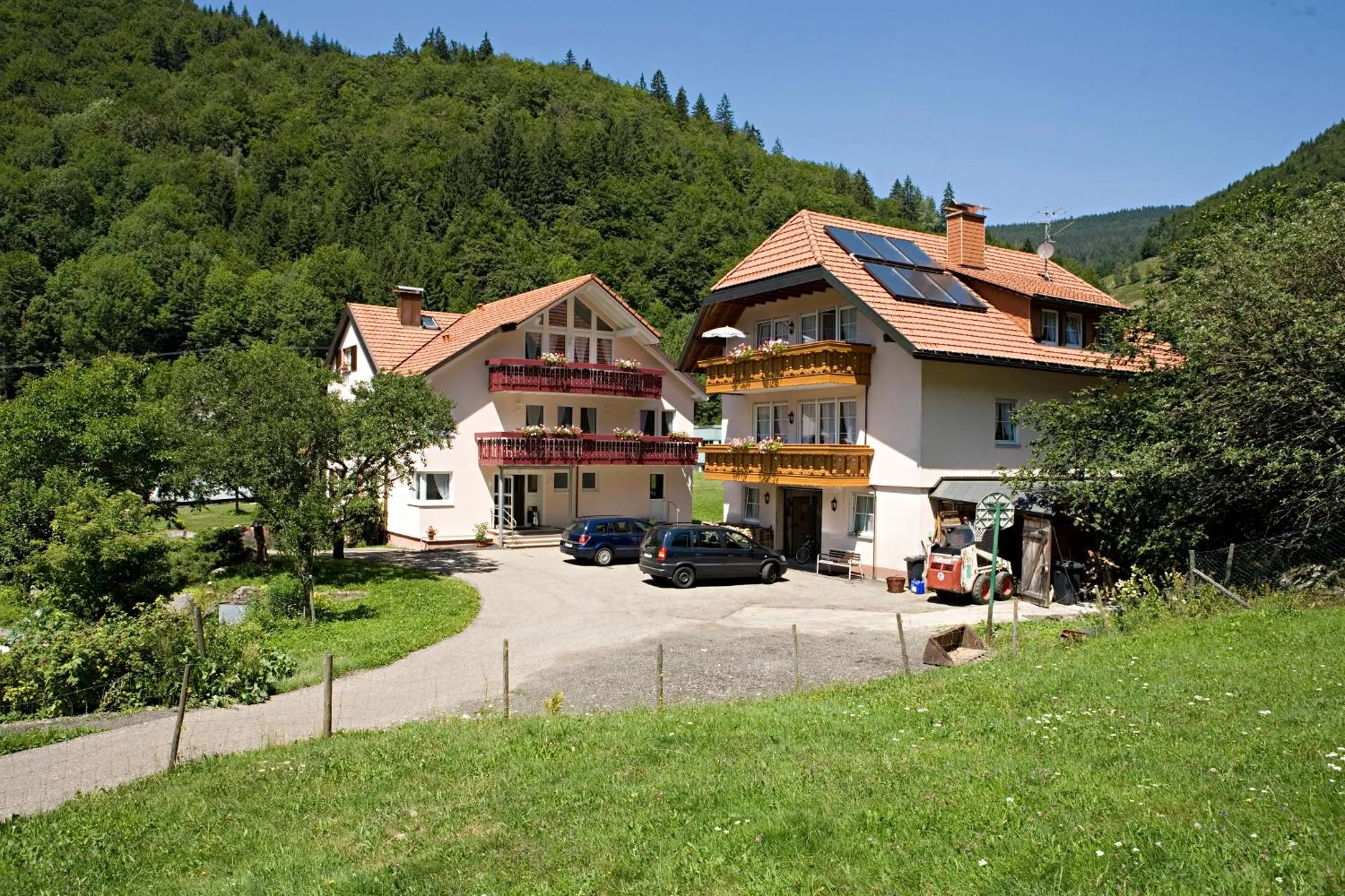 Property building in Landgasthaus Kurz Hotel & Restaurant am Feldberg - Schwarzwald