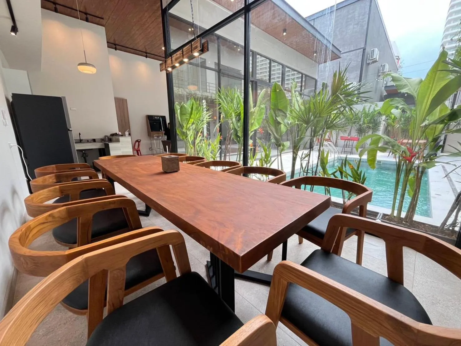 Seating area in Dojo pool villa