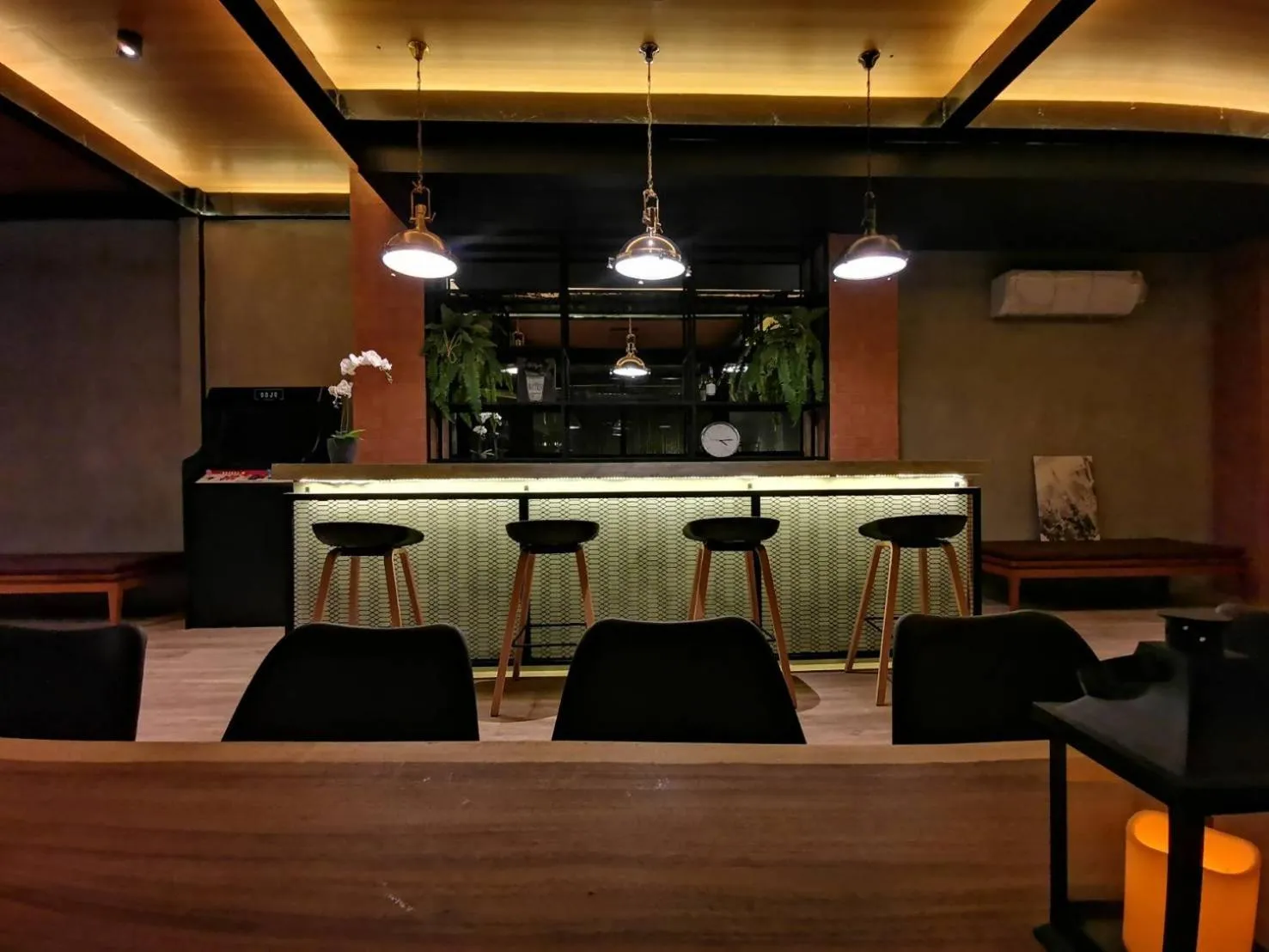 Banquet/Function facilities in Dojo pool villa