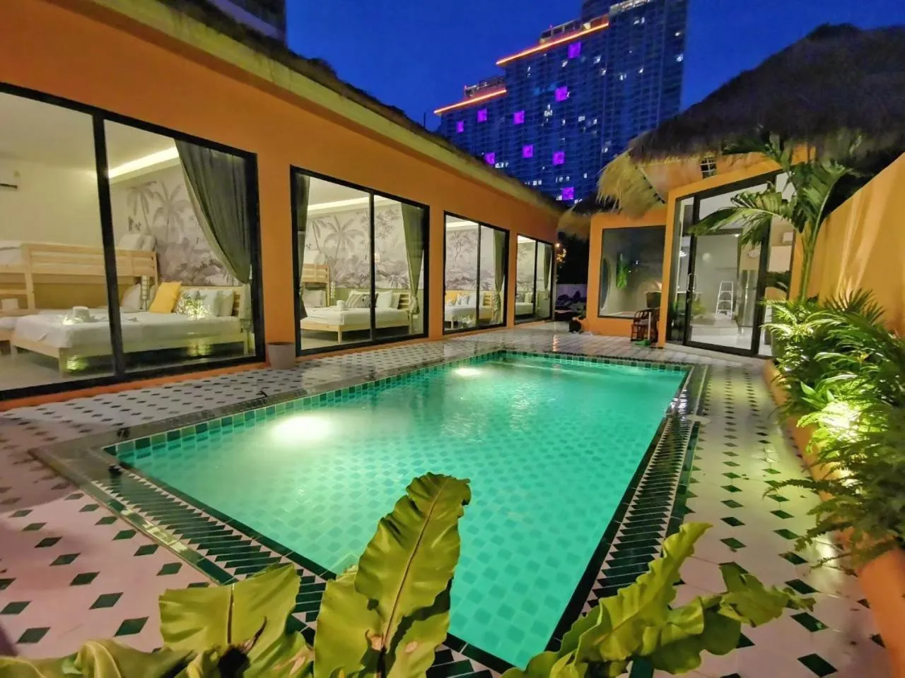 Swimming pool in Dojo pool villa