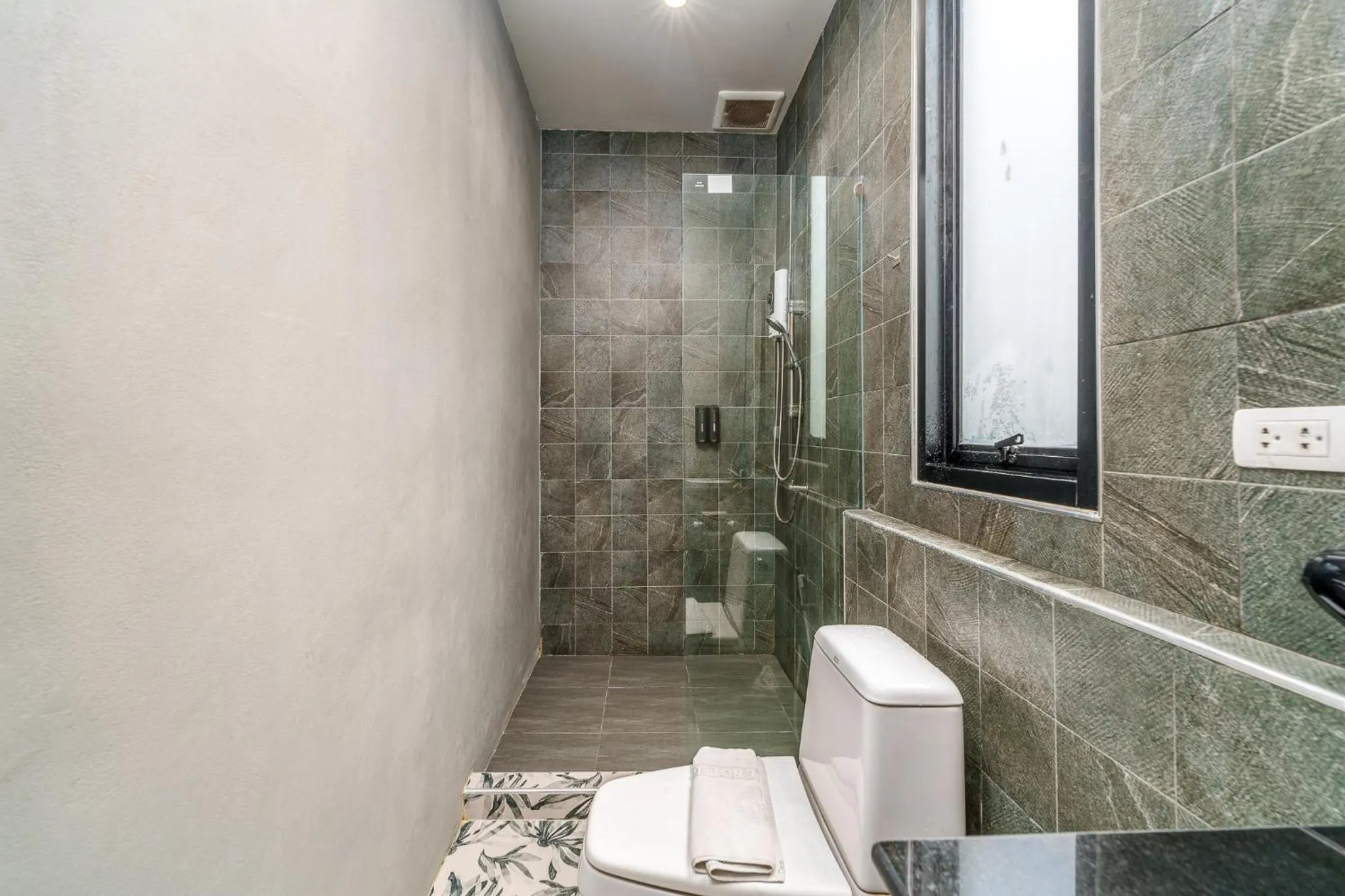 Bathroom in Dojo pool villa