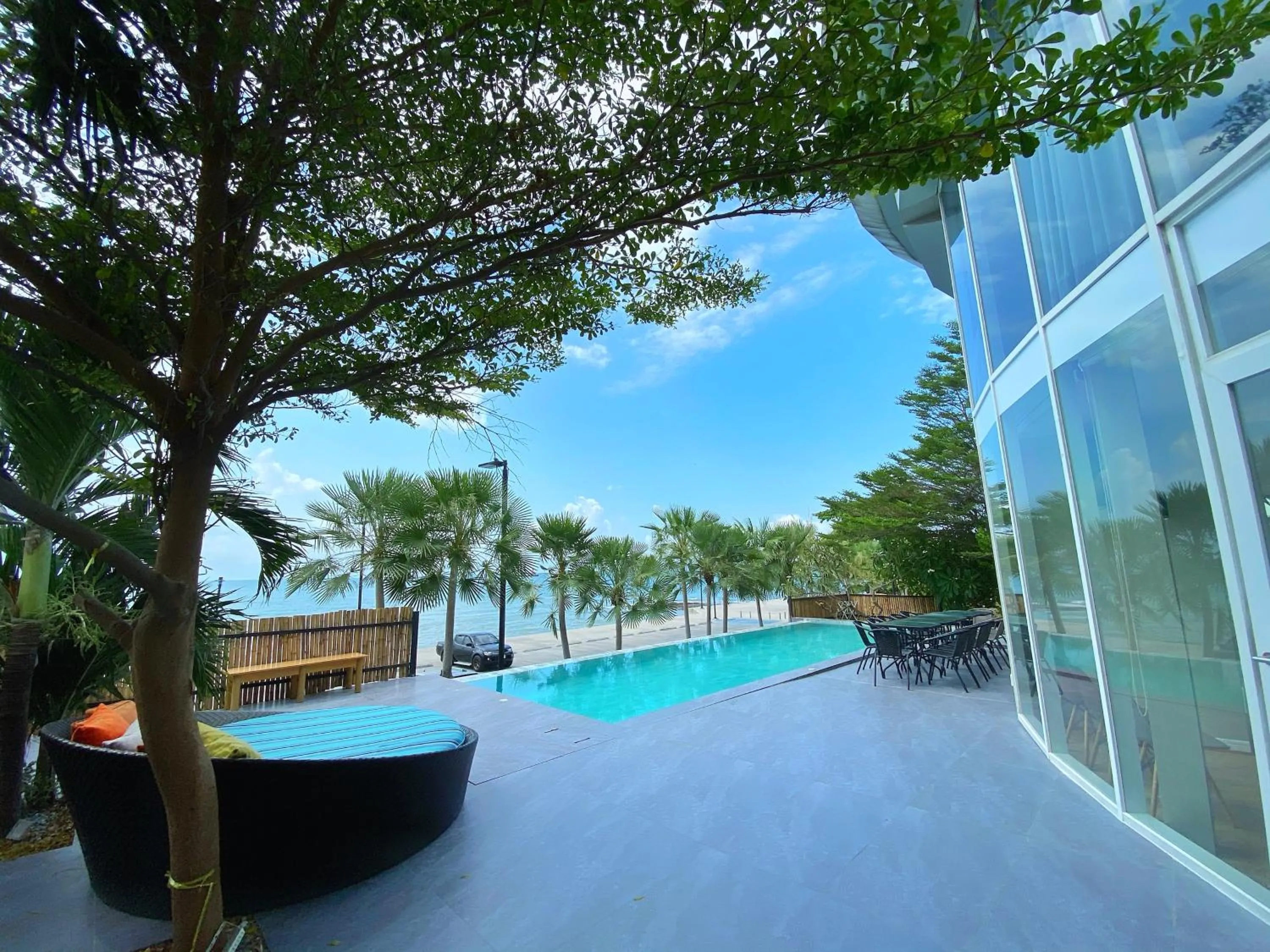 Pool view in Dojo pool villa