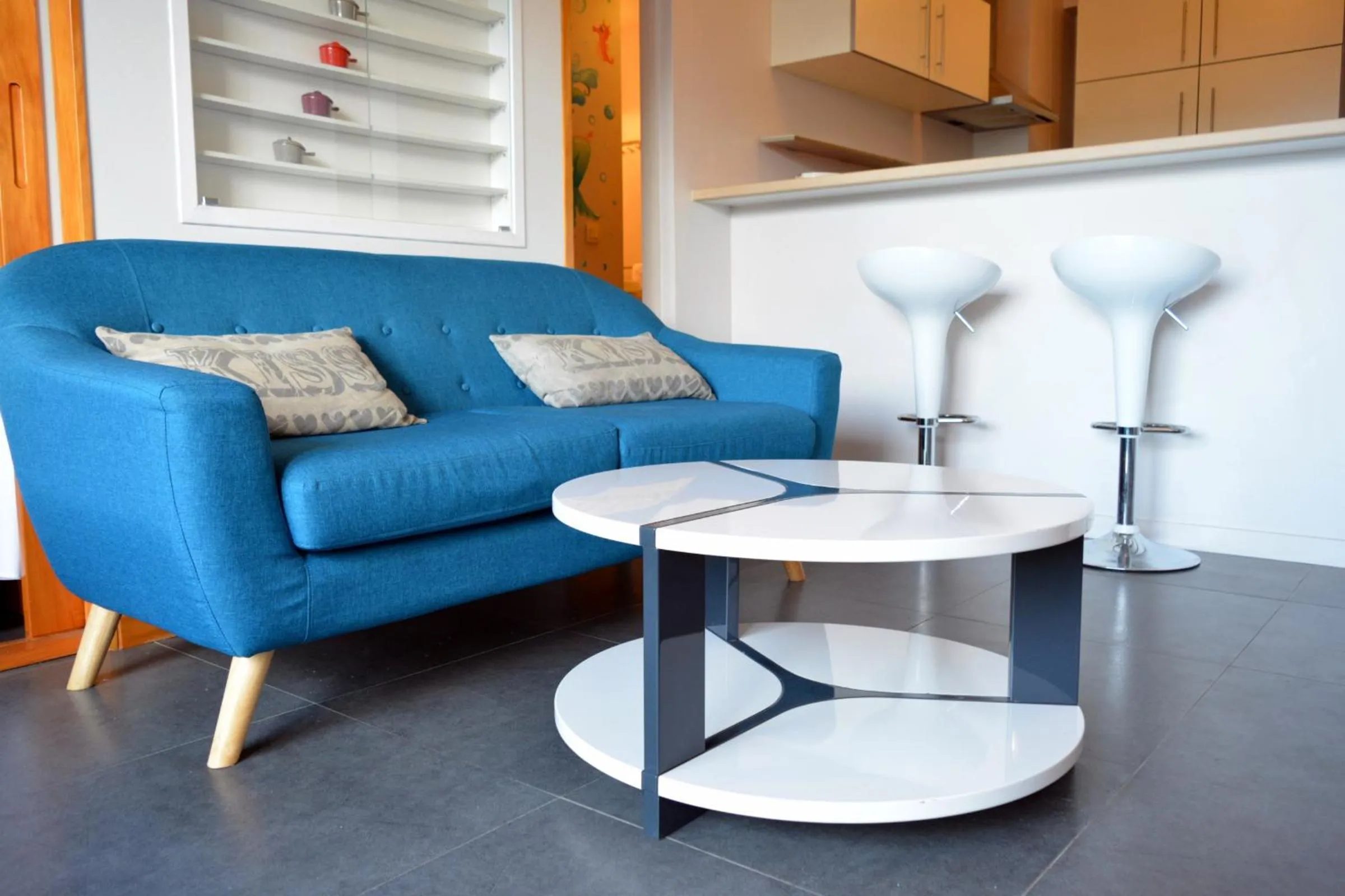 Living room in Moana Studio - downtown Papeete - WiFi AC Netflix parking - 3 people