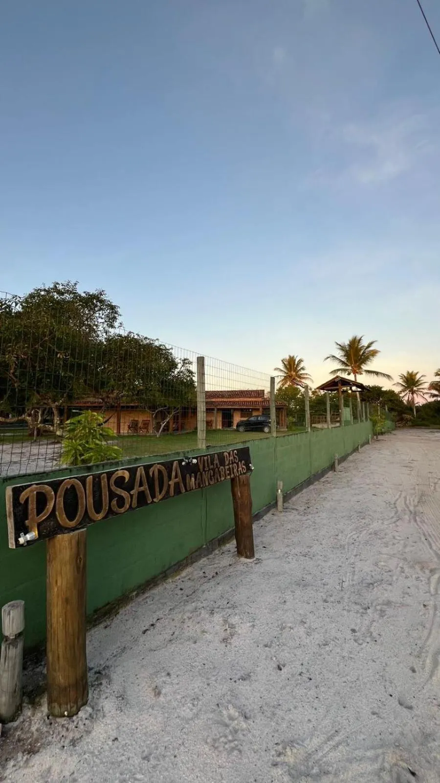 Day in Vila das Mangabeiras Corumbau