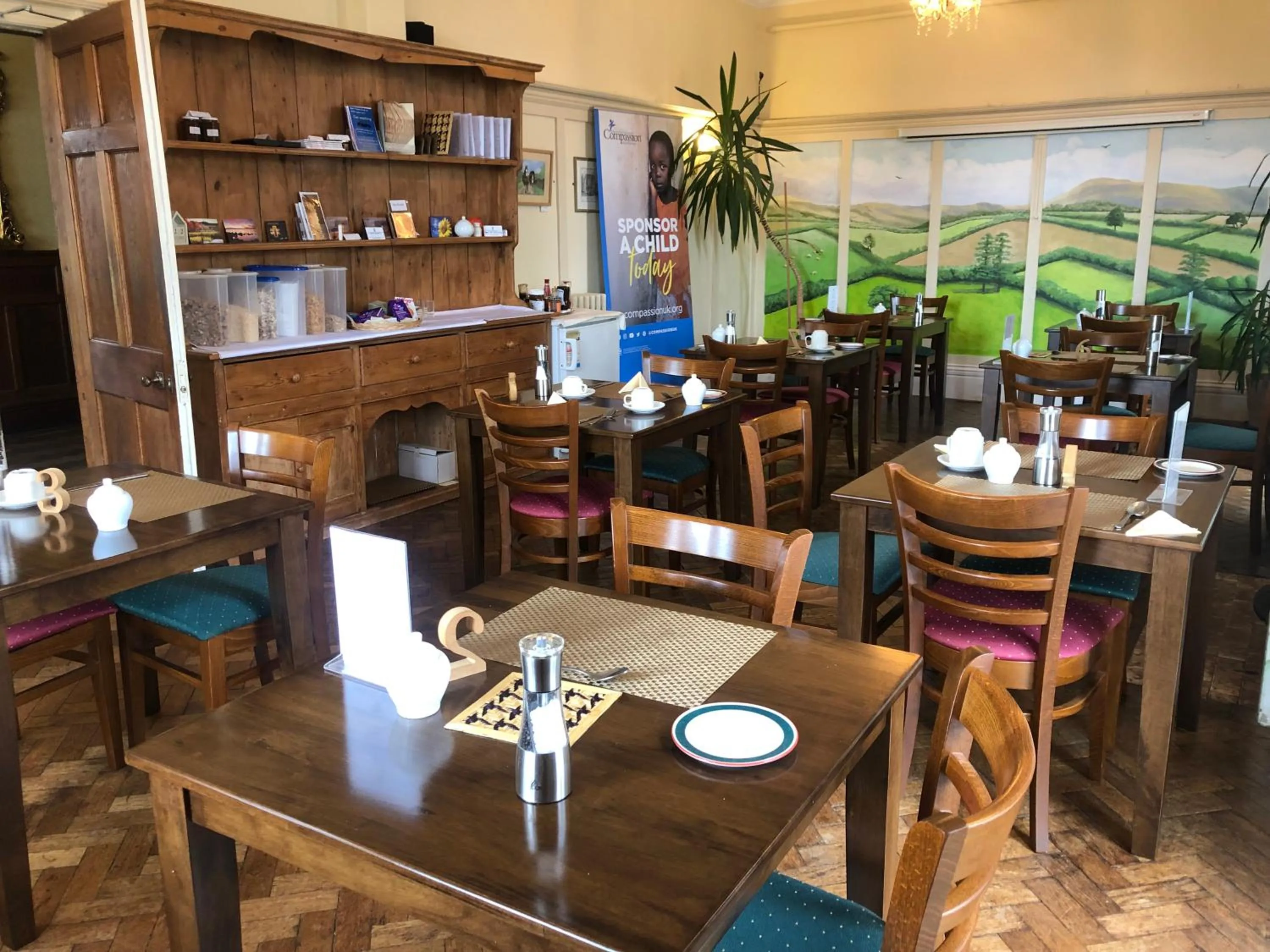 Dining area in Highland Moors