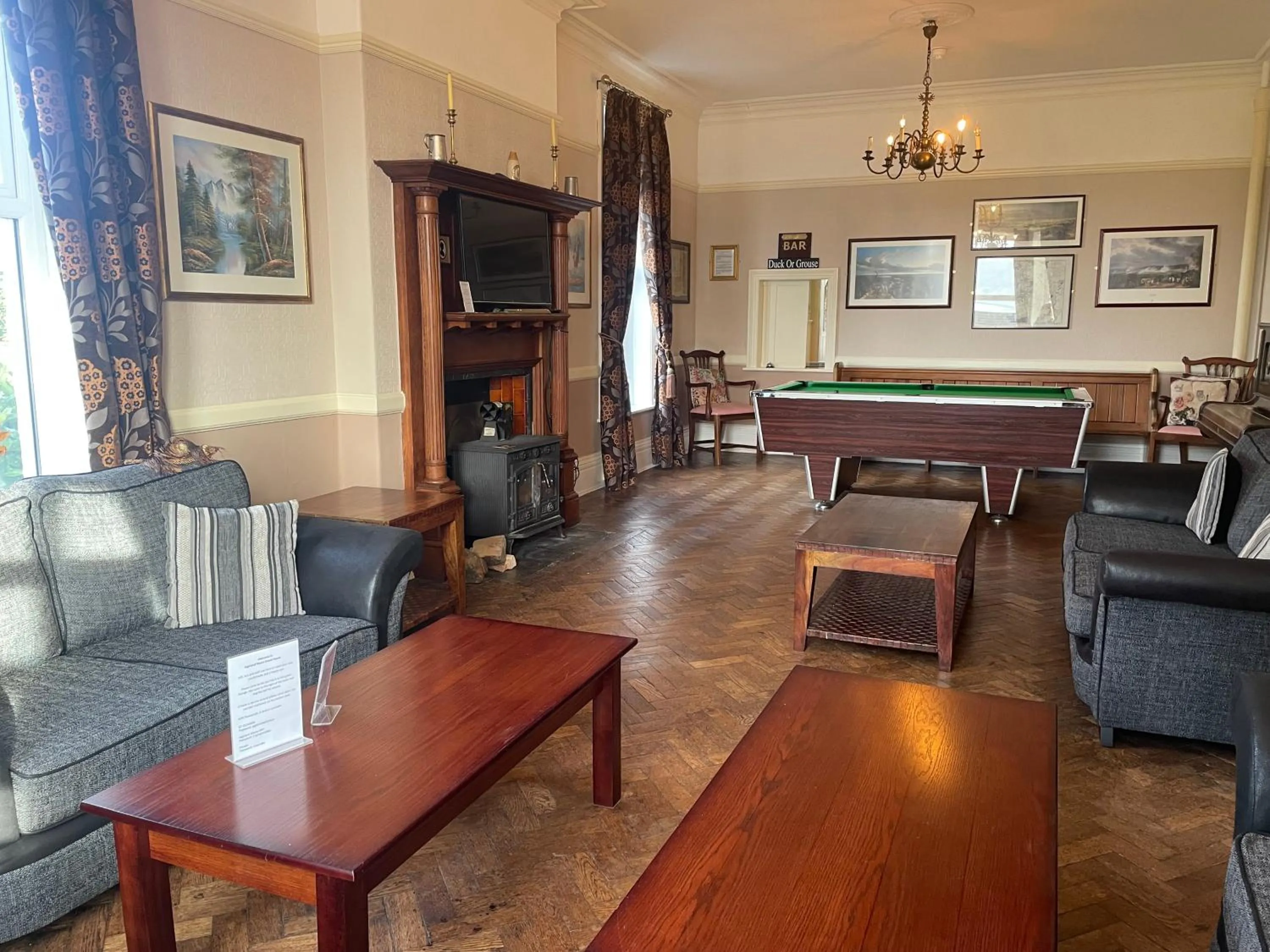 Lounge or bar in Highland Moors