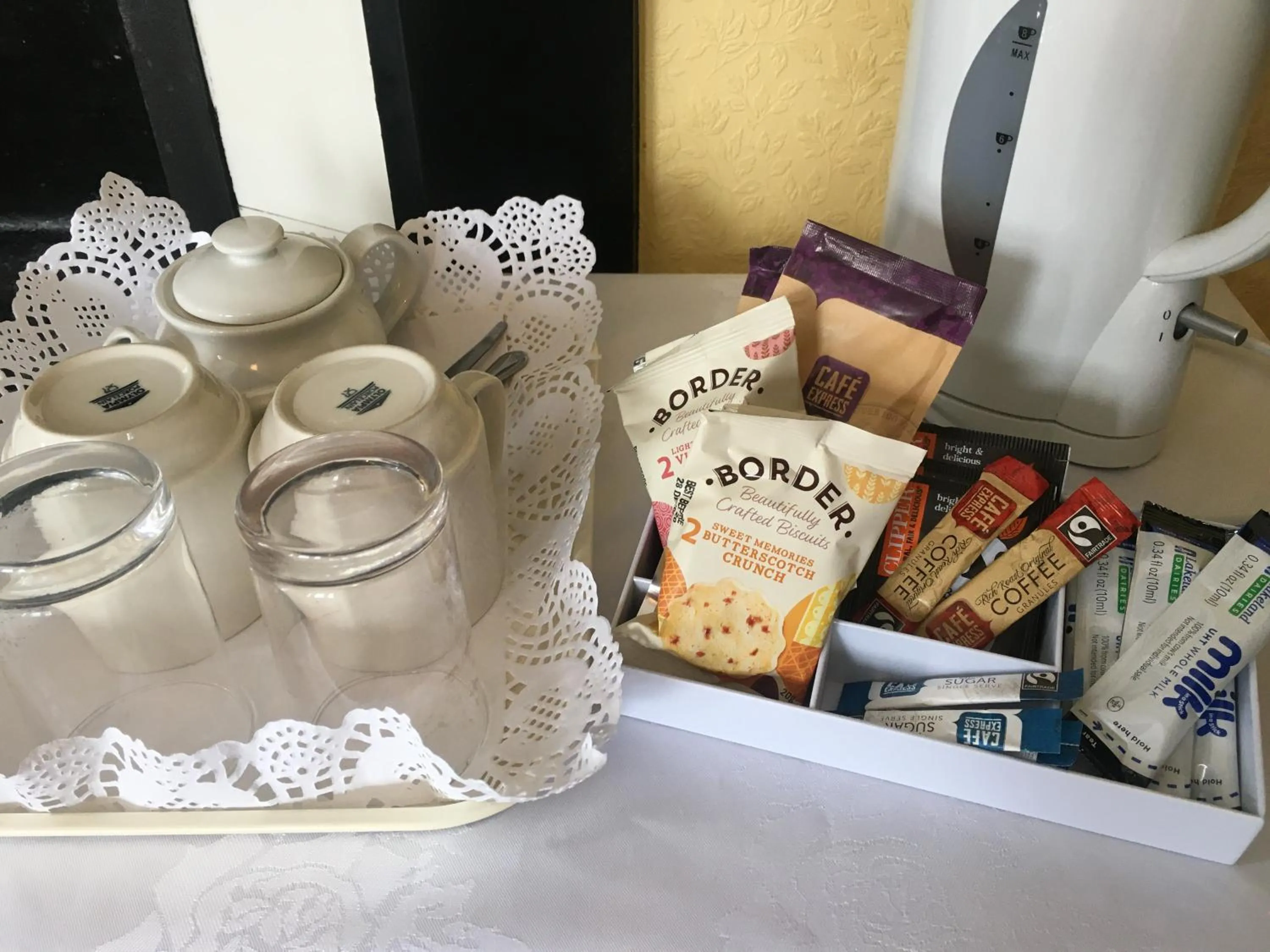 Coffee/tea facilities in Highland Moors