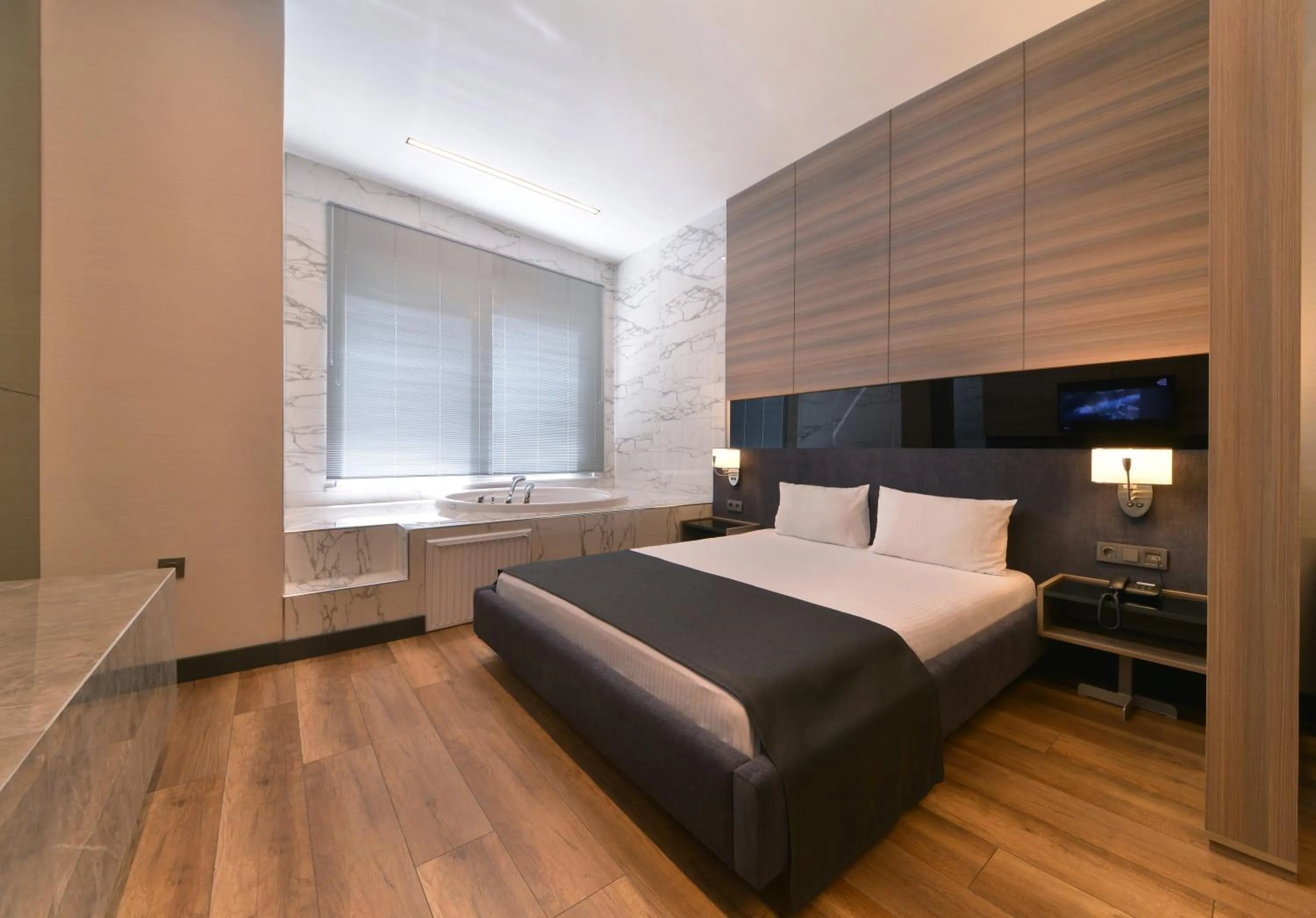 Nish İstanbul Suites & Hotel