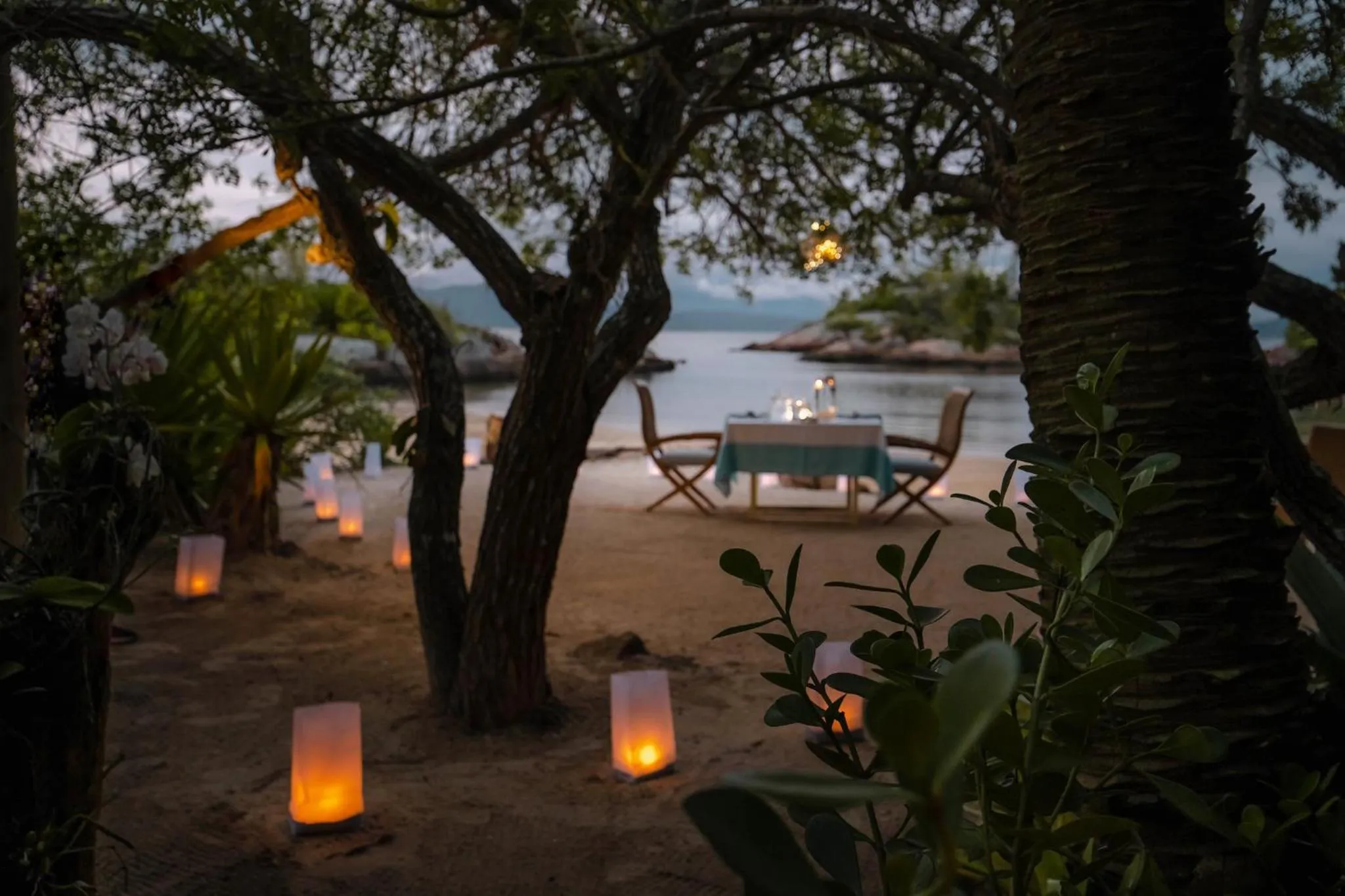 Restaurant/places to eat in Ponta dos Ganchos