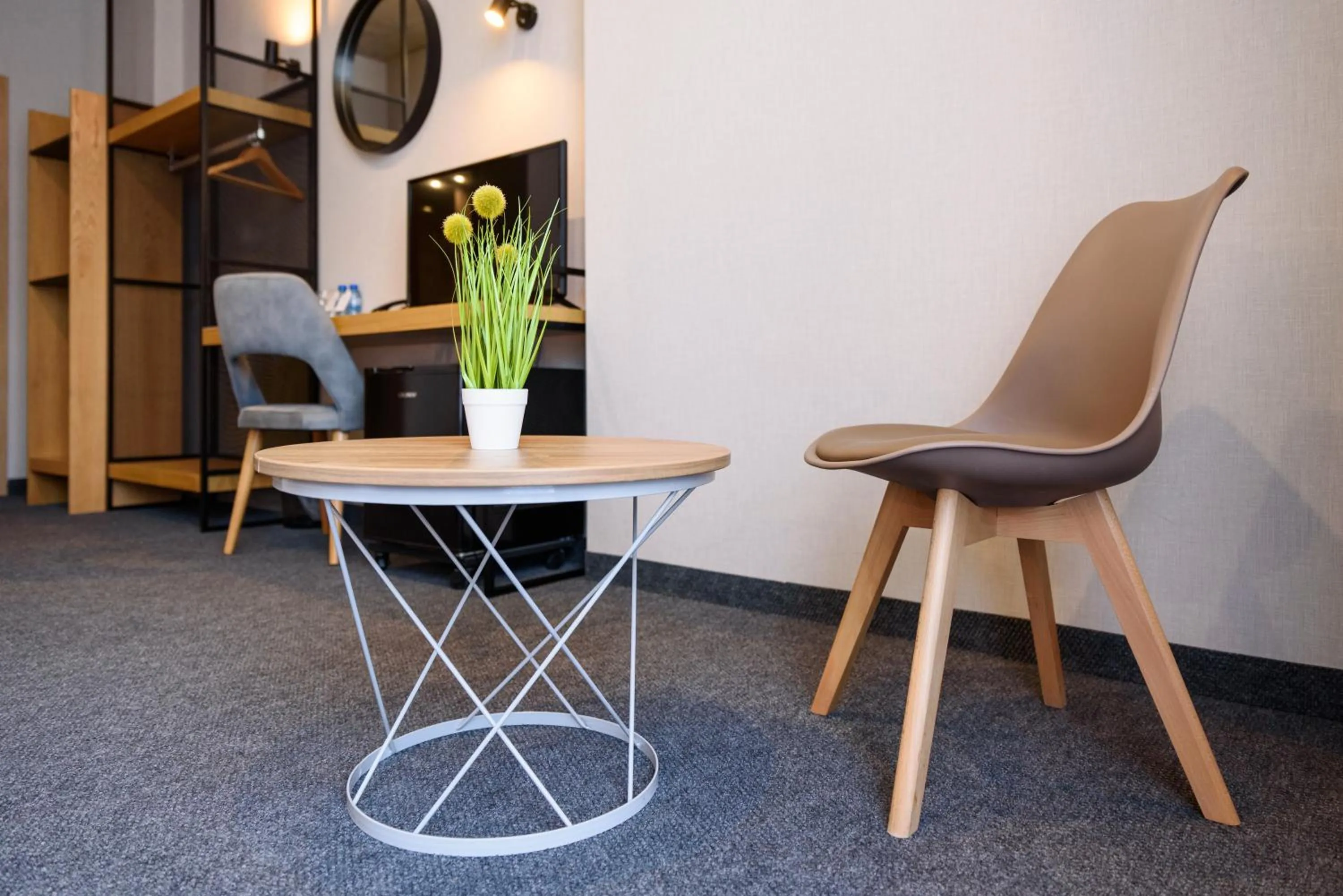 TV and multimedia in Avenue Hotel Deluxe