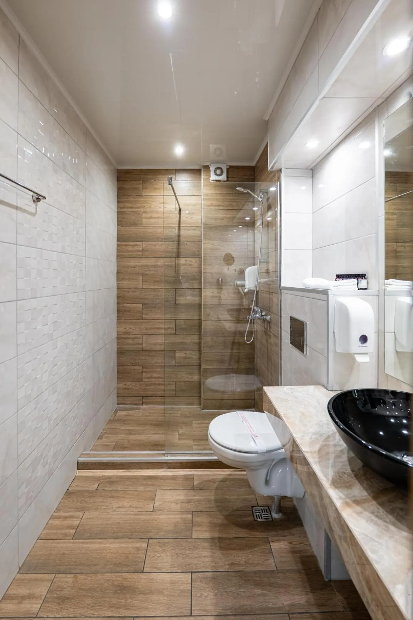 Bathroom in Avenue Hotel Deluxe