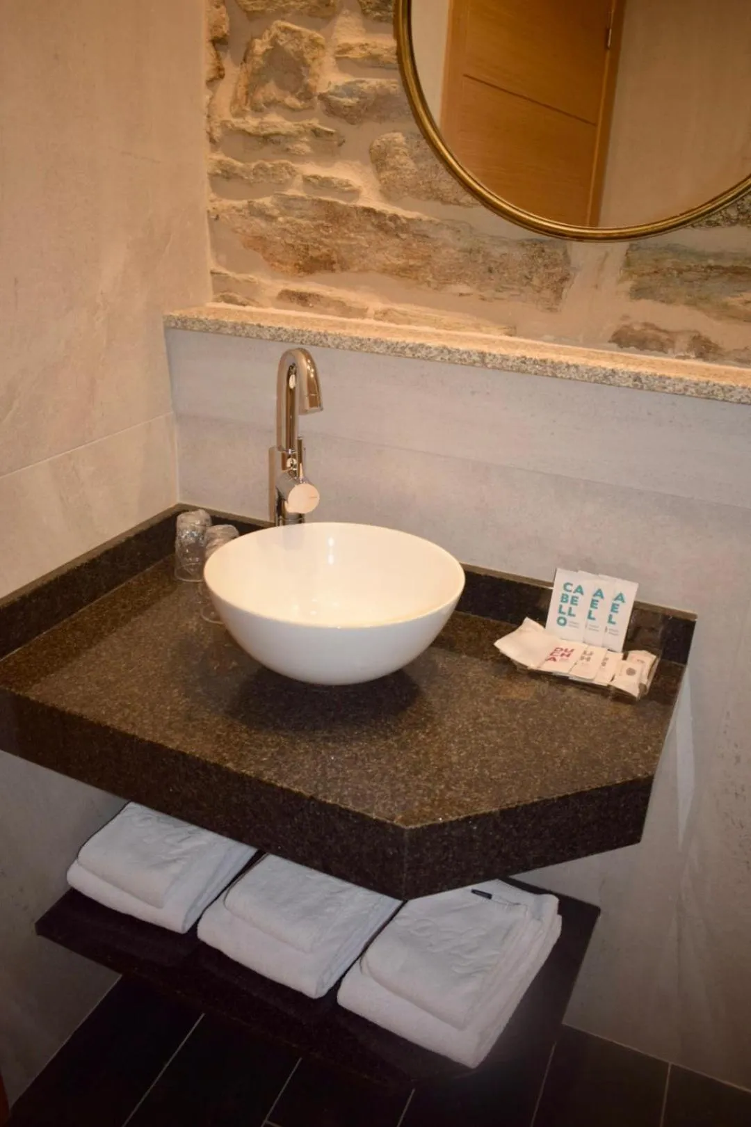 Bathroom in Mapoula PR Boutique