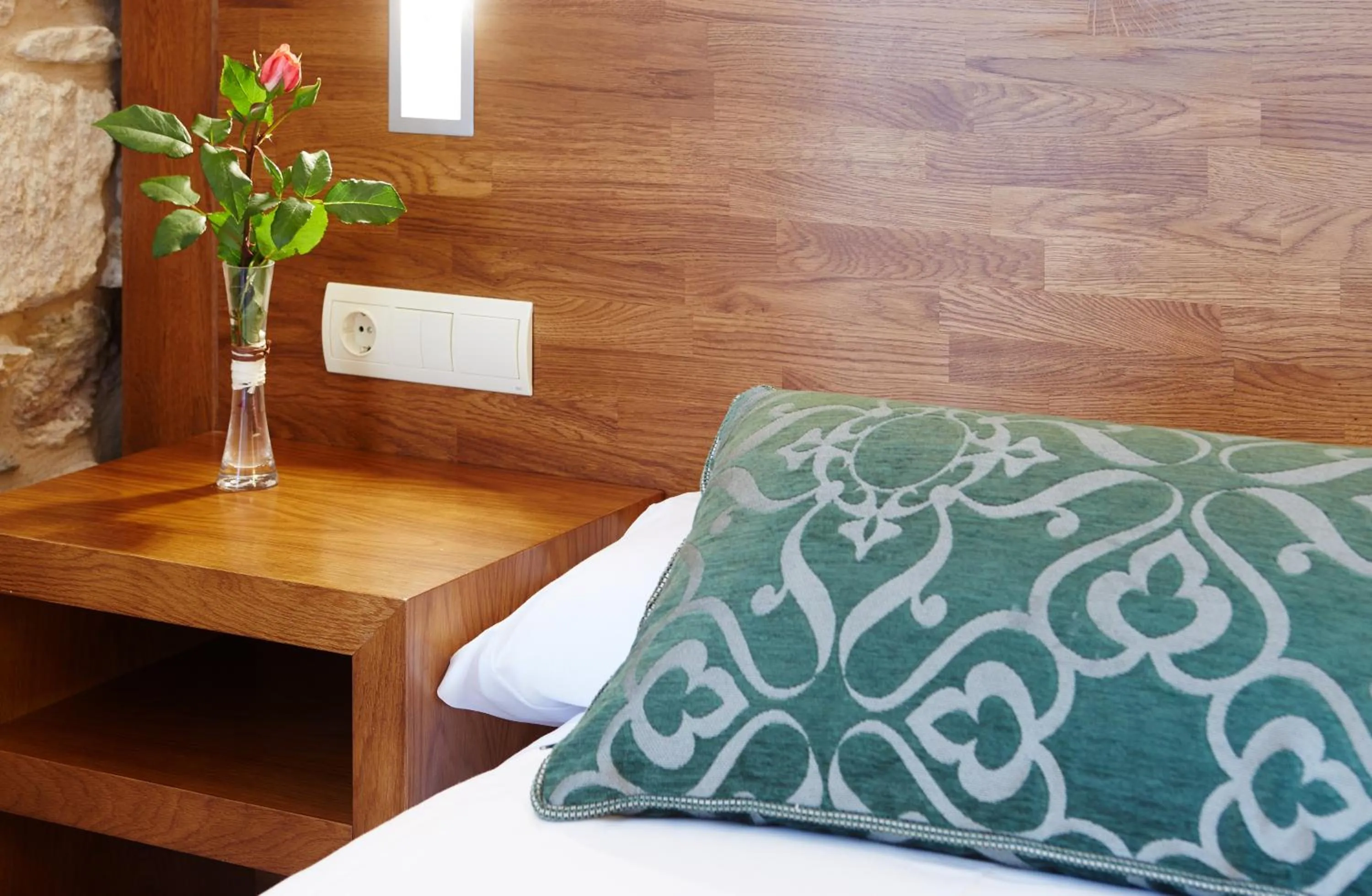 Bed in Mapoula PR Boutique