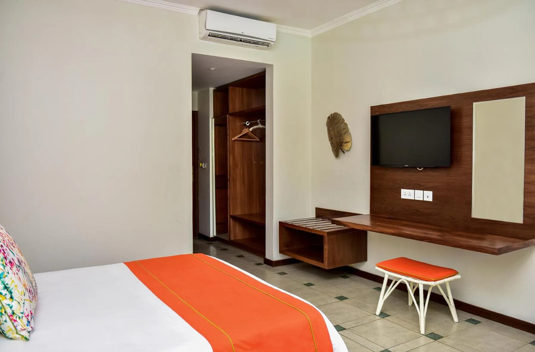 Bedroom, Bed in Tarisa Resort & Spa