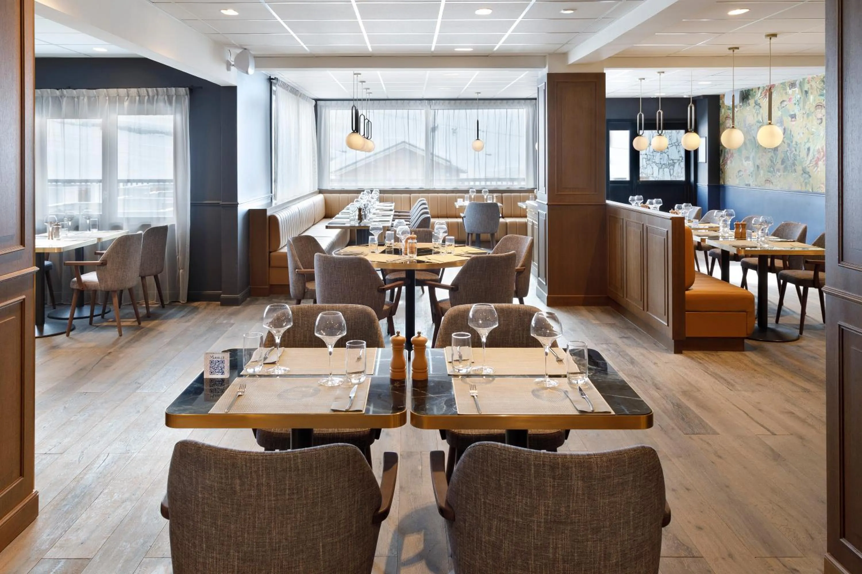 Restaurant/places to eat in Hôtel Marielle