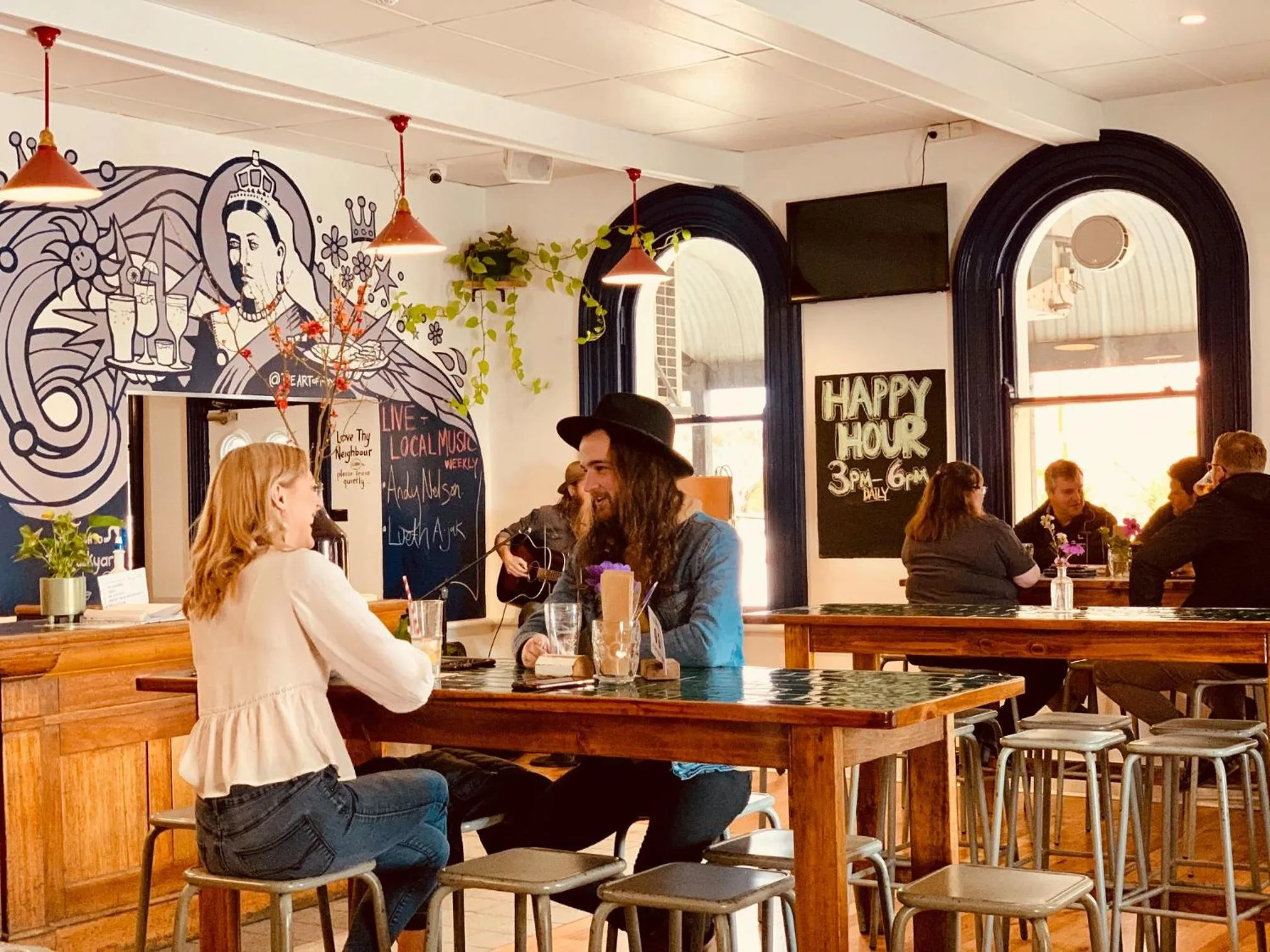 People in The Victoria Hotel Bathurst