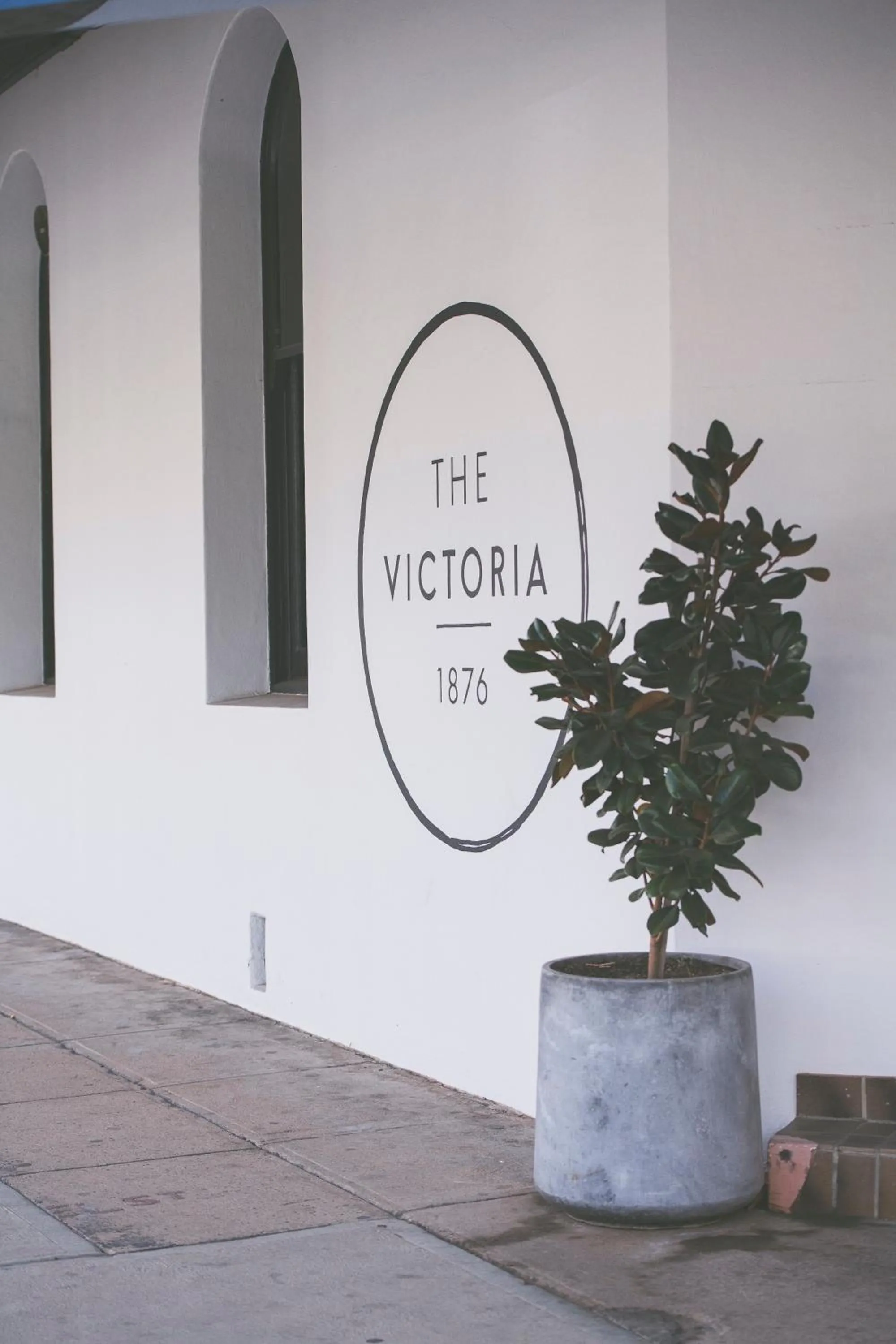 Property building in The Victoria Hotel Bathurst