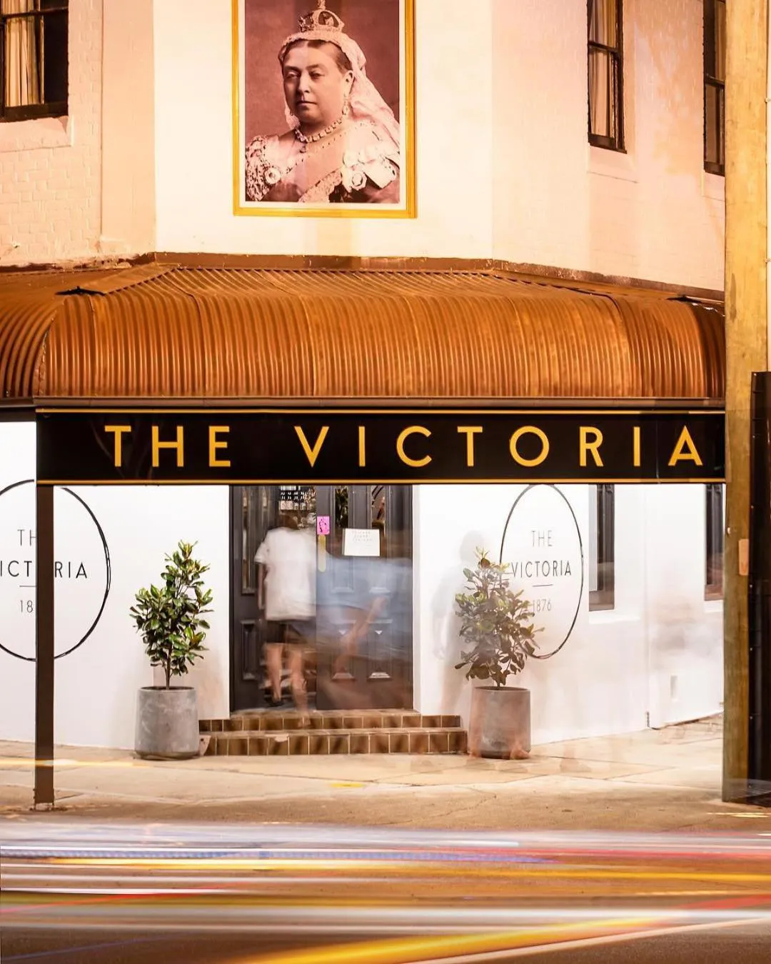 Facade/entrance in The Victoria Hotel Bathurst