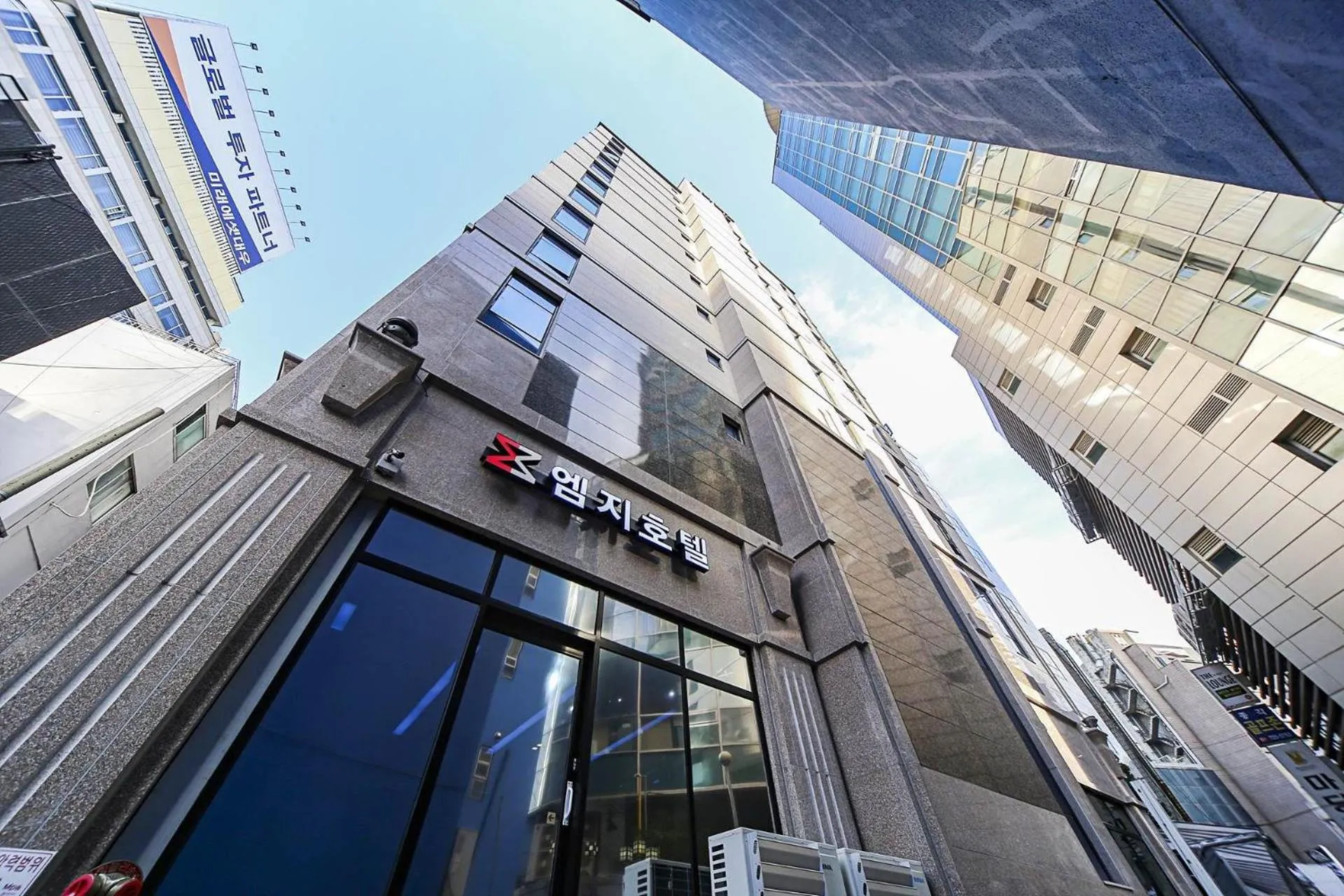 Property building in MG Hotel