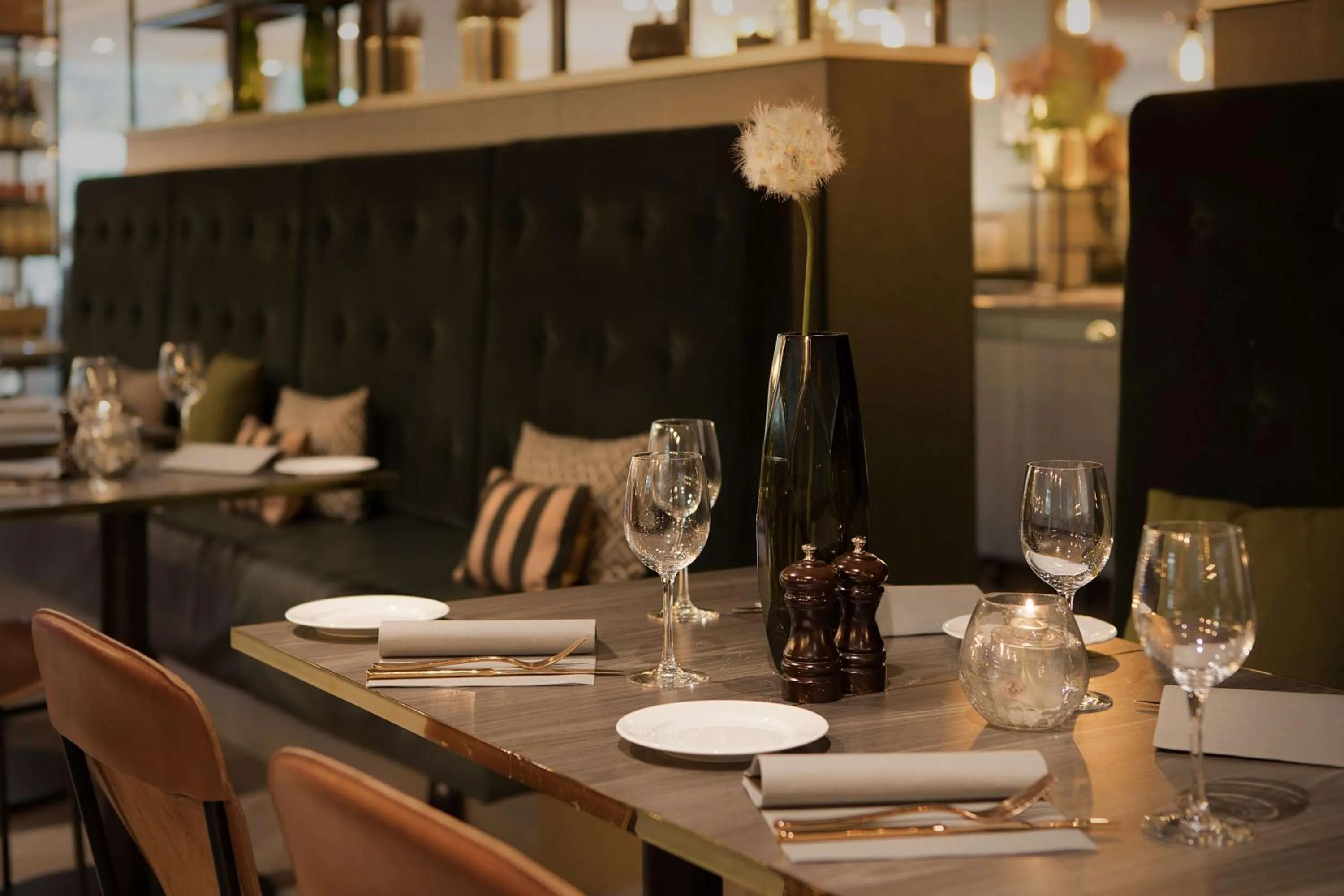 Restaurant/places to eat in Scandic Hell