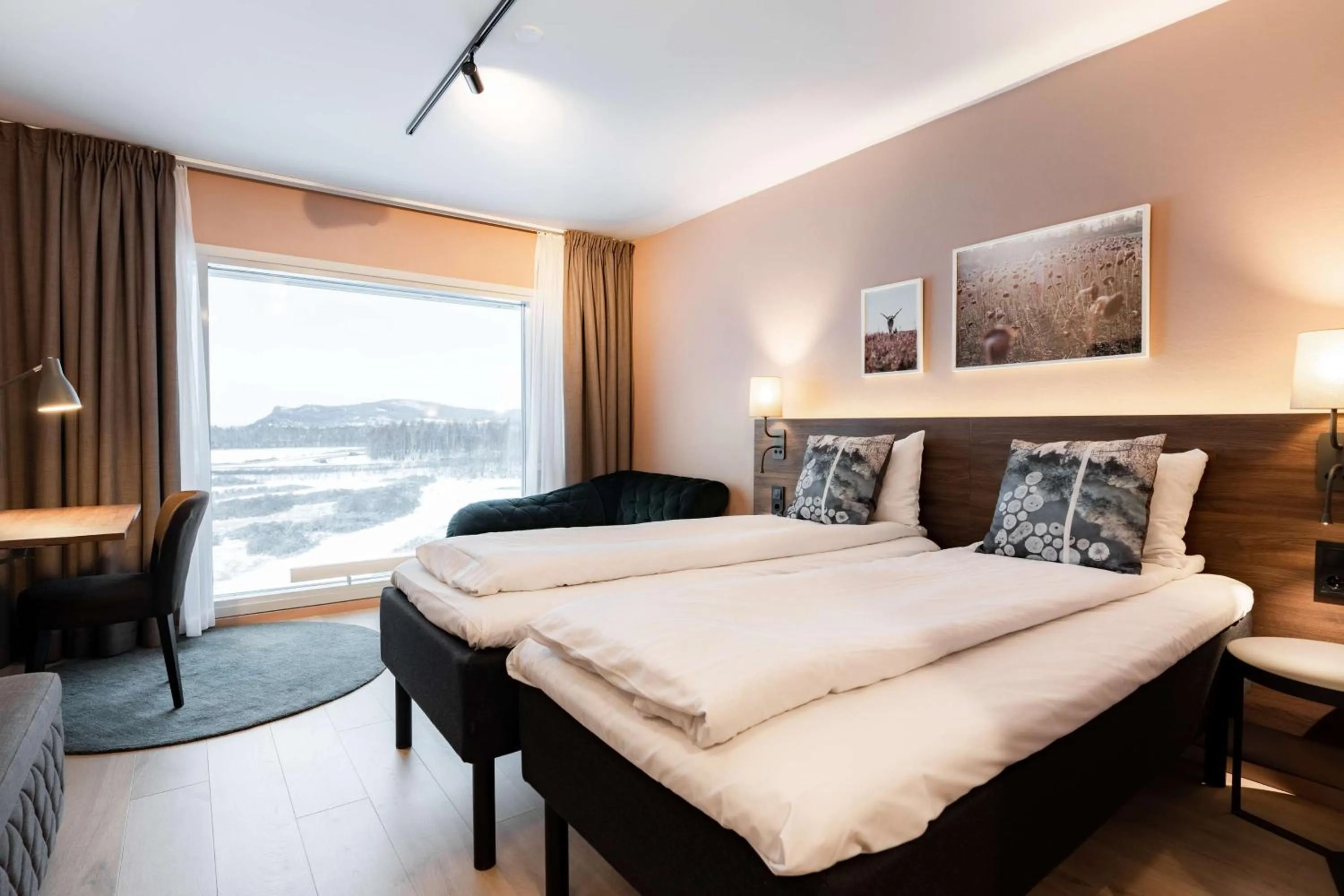 Bedroom, Bed in Scandic Hell