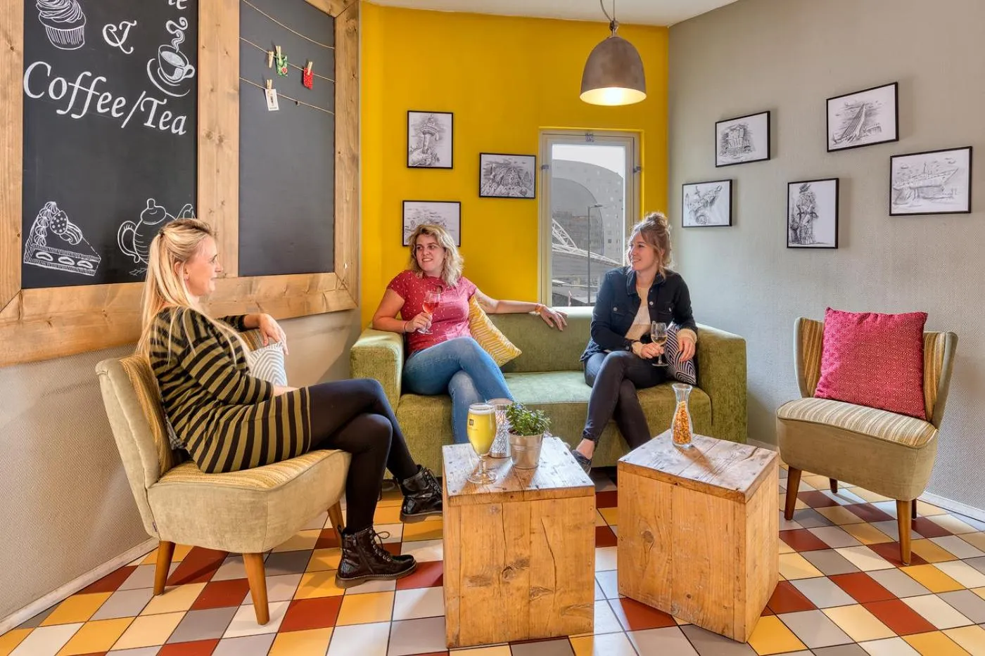 Restaurant/places to eat in Stayokay Hostel Rotterdam - fully renovated April 2026