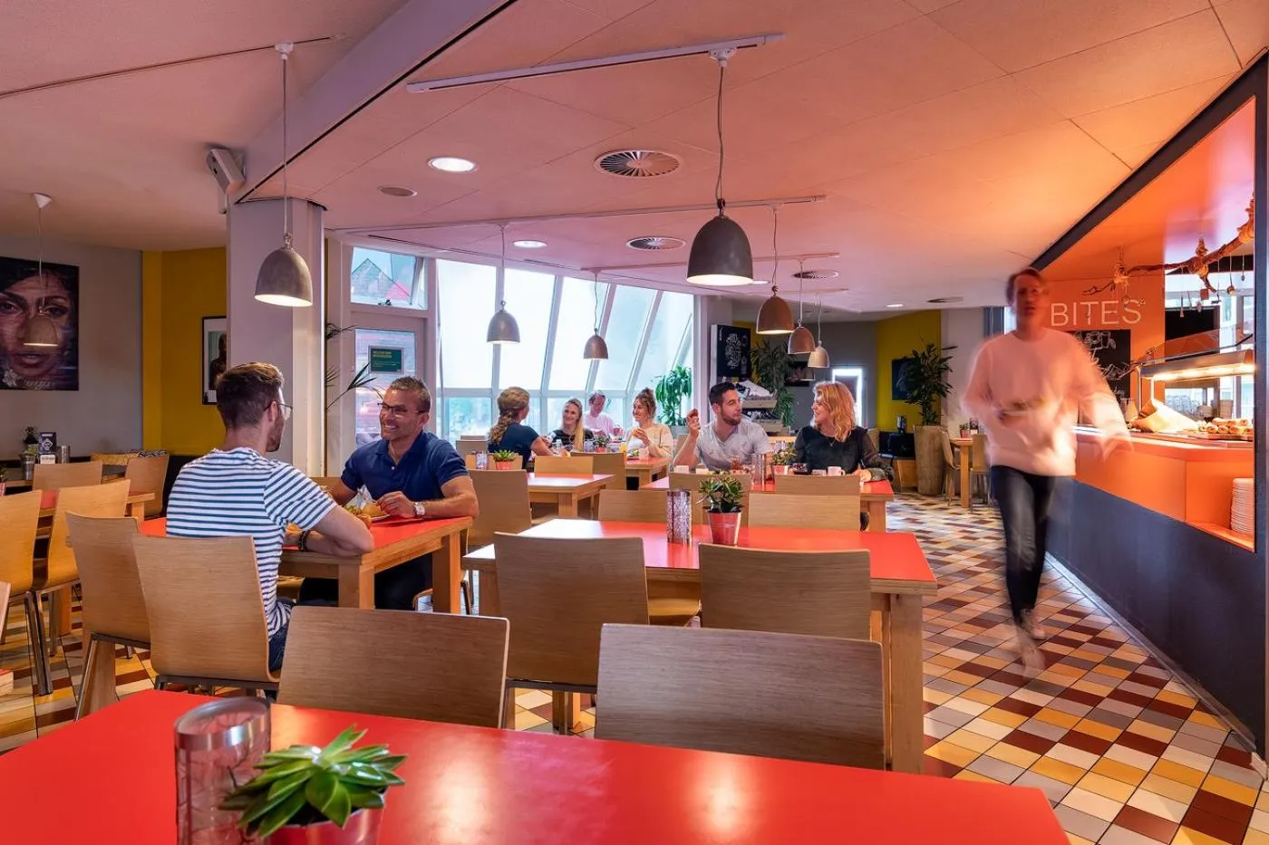 Restaurant/places to eat in Stayokay Hostel Rotterdam - fully renovated April 2026