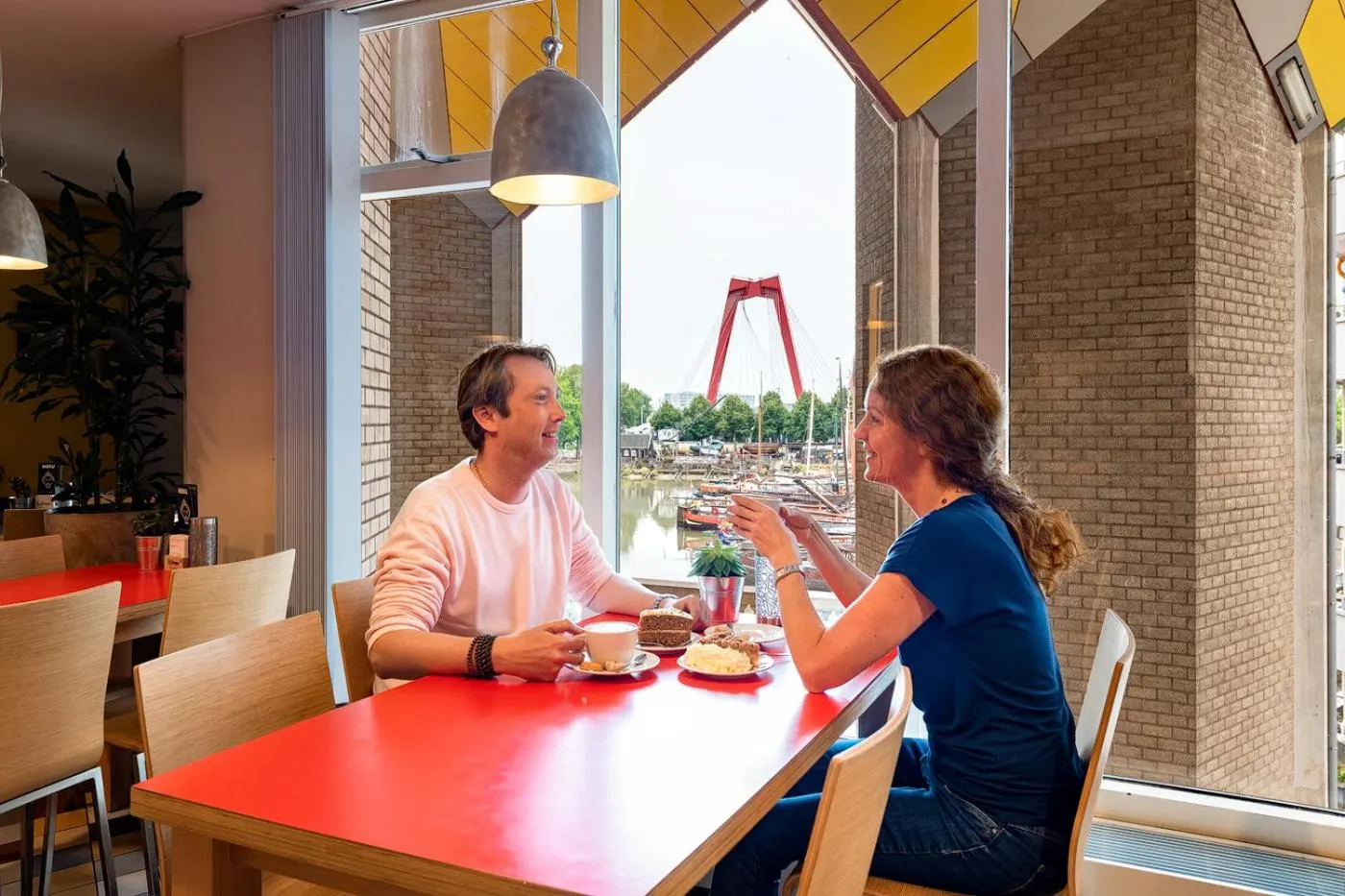 Restaurant/places to eat in Stayokay Hostel Rotterdam - fully renovated April 2026