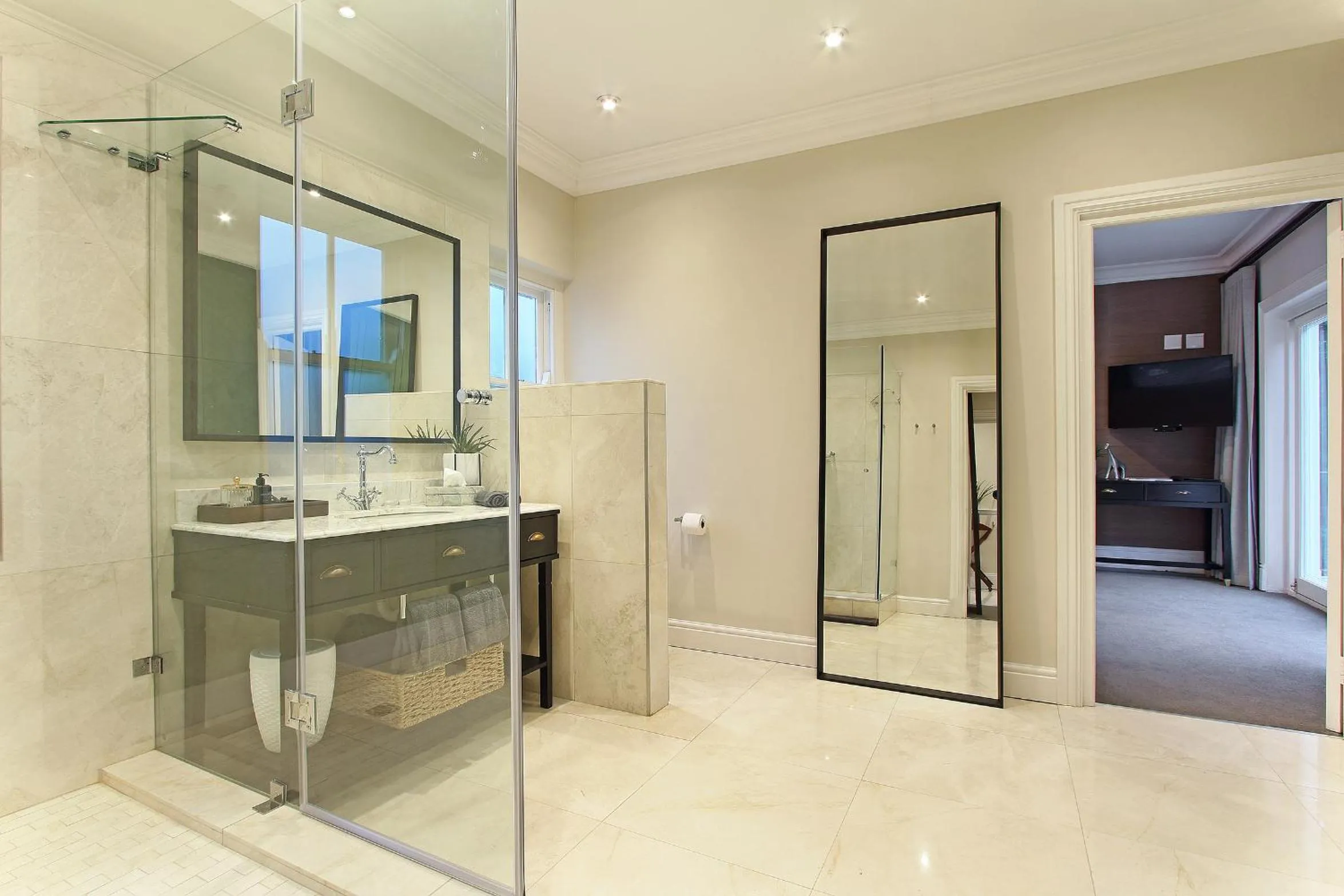 Bathroom in Stellenbosch Manor