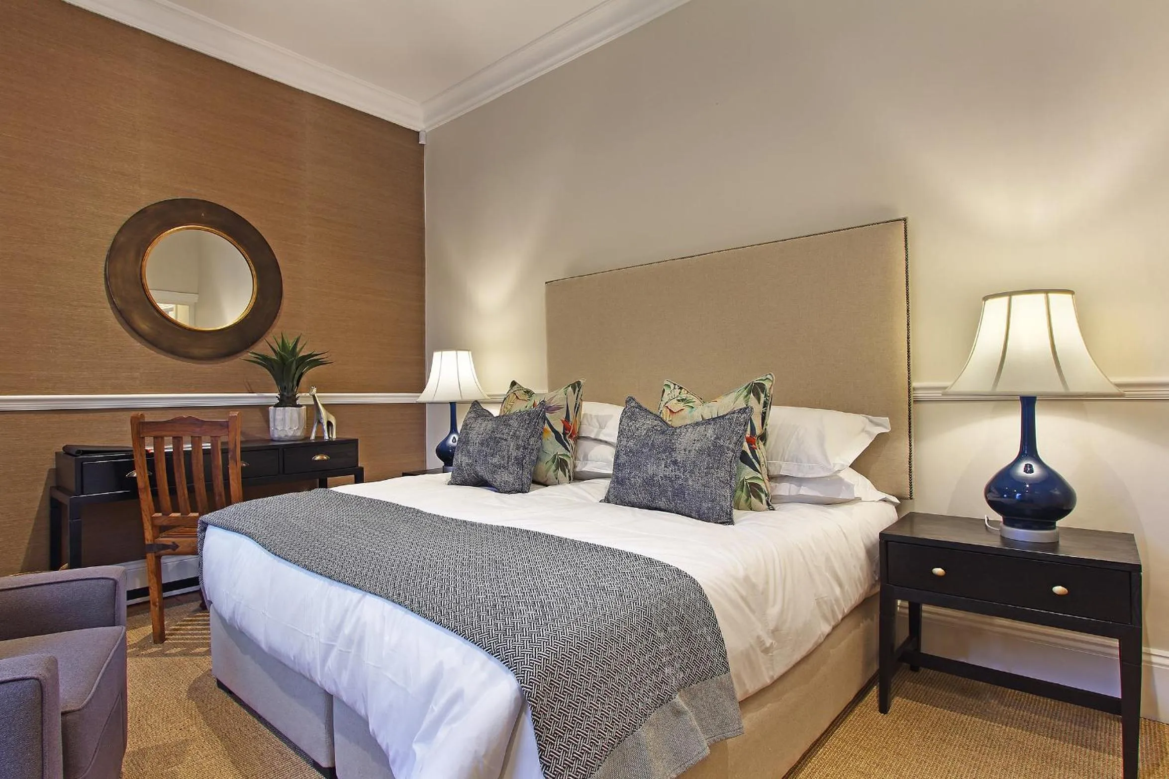 Bedroom, Bed in Stellenbosch Manor