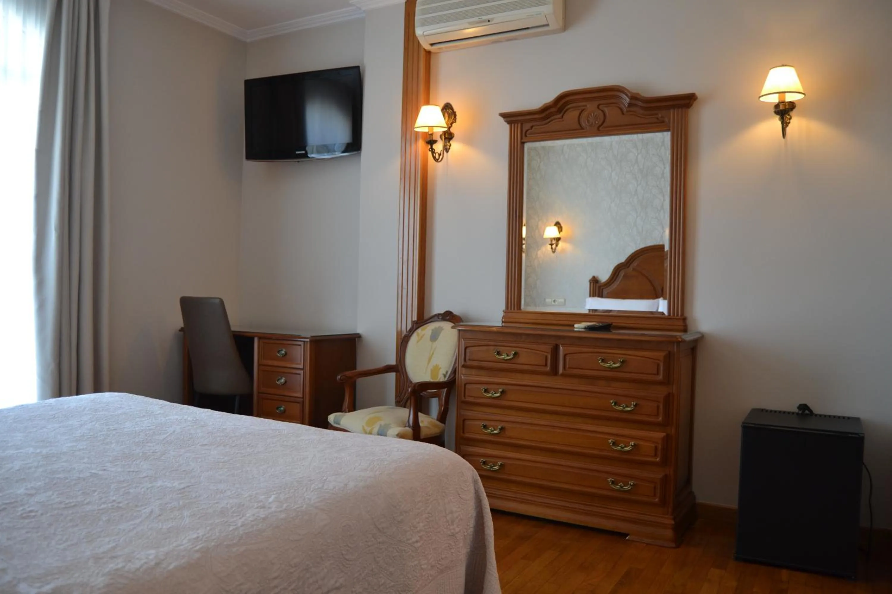 Photo of the whole room, Bed in Hotel Playa Compostela