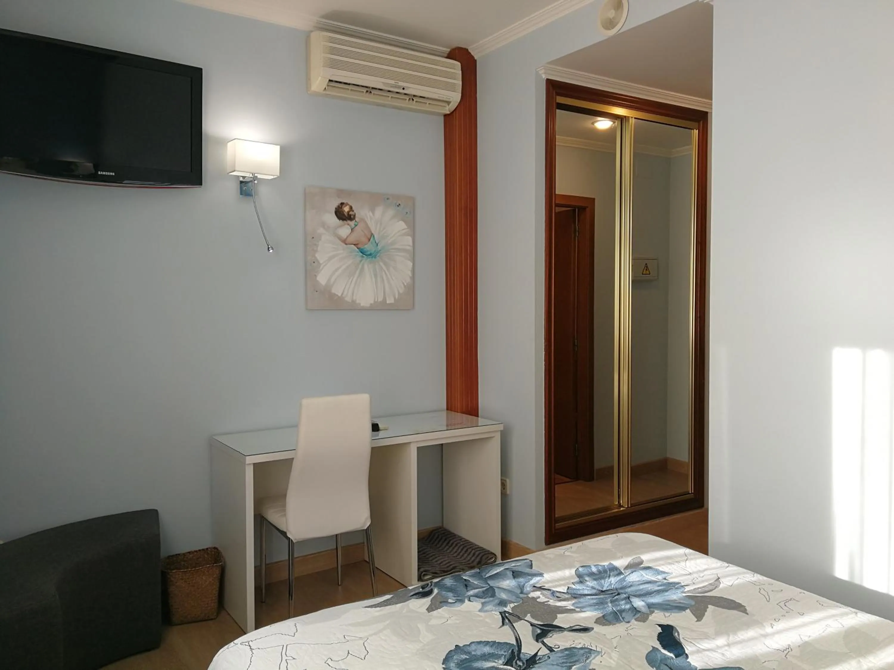 Bed in Hotel Playa Compostela