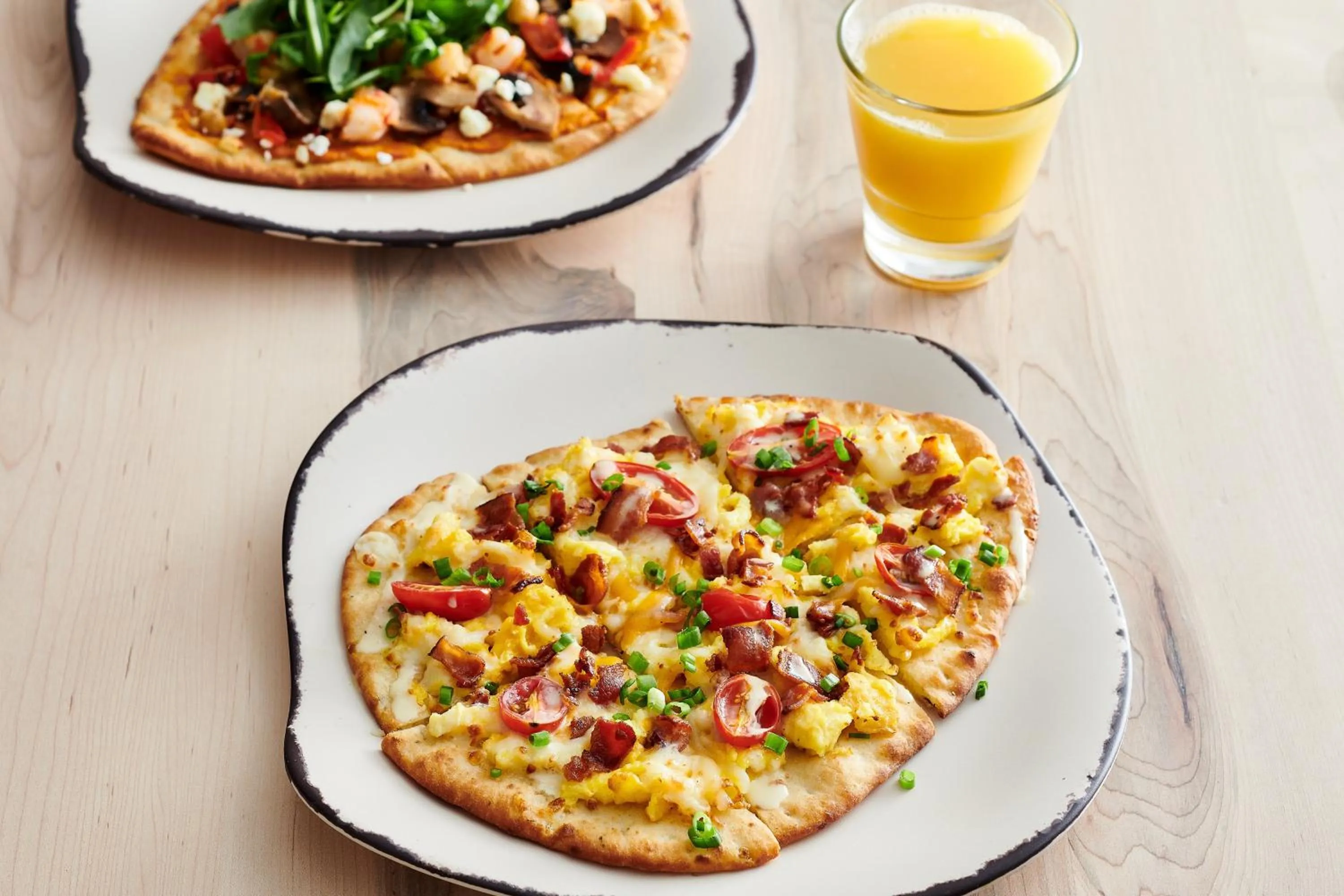 Restaurant/places to eat in Holiday Inn & Suites Cedar Falls-Waterloo Event Ctr by IHG