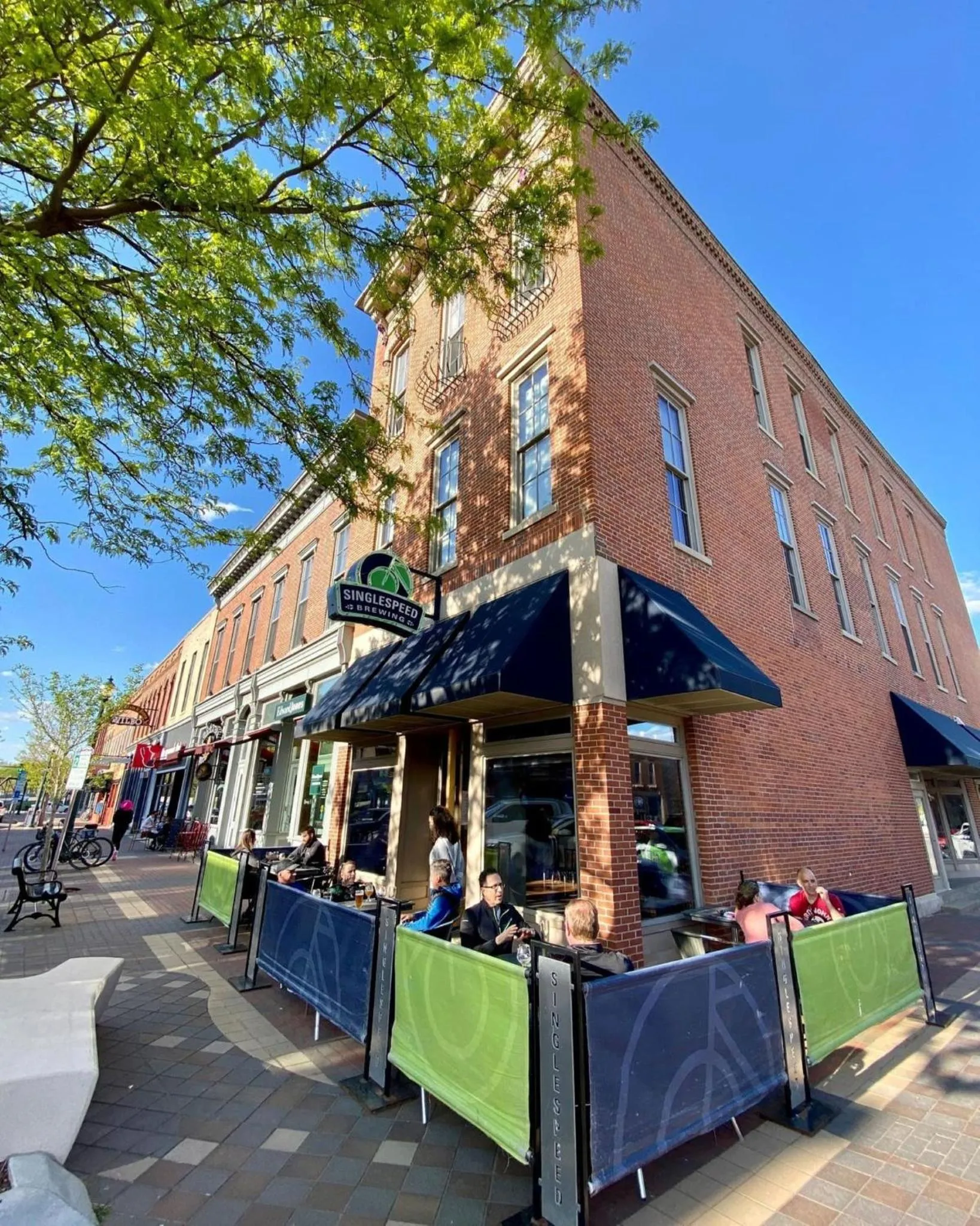 Area and facilities in Holiday Inn & Suites Cedar Falls-Waterloo Event Ctr by IHG