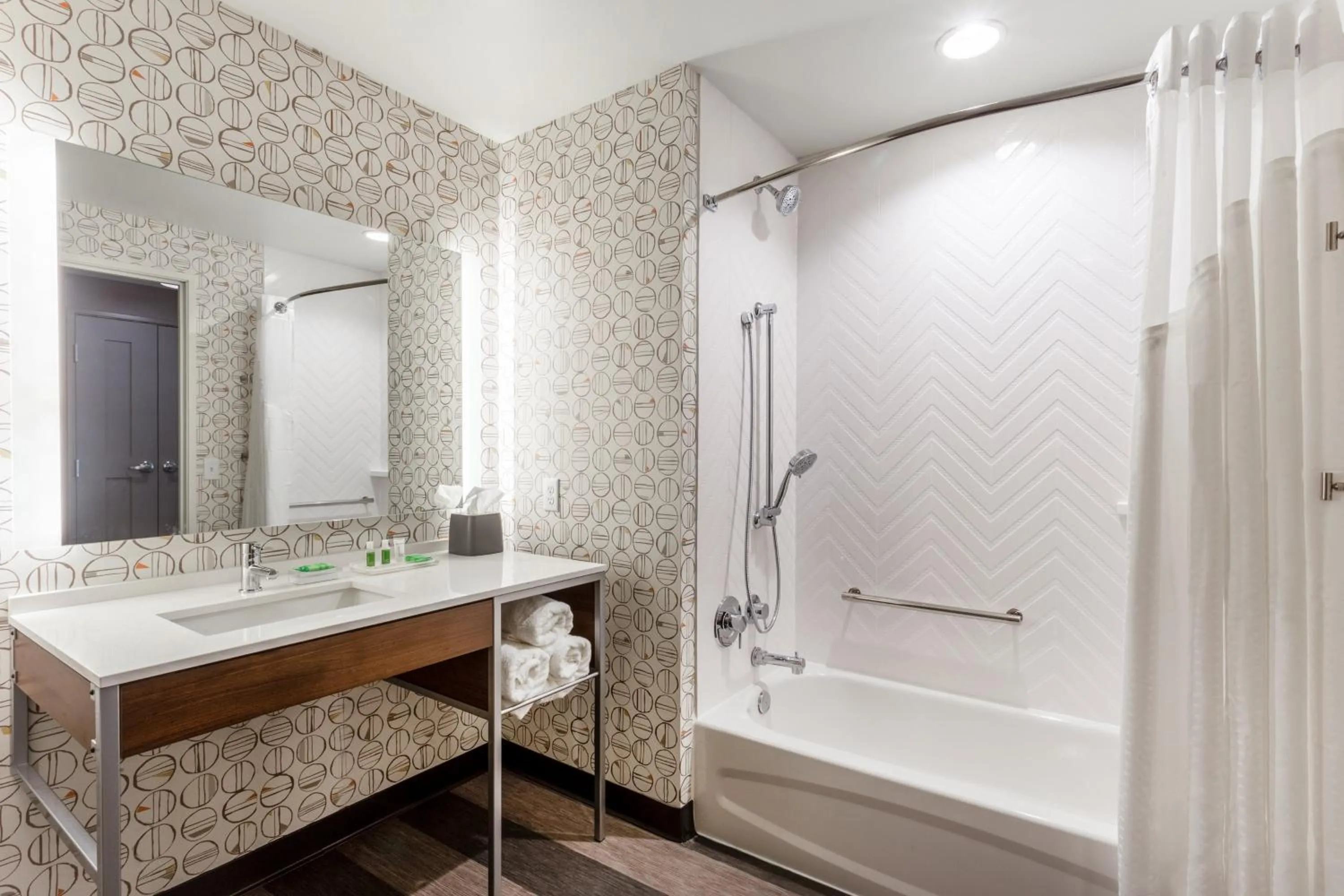 Bathroom in Holiday Inn & Suites Cedar Falls-Waterloo Event Ctr by IHG