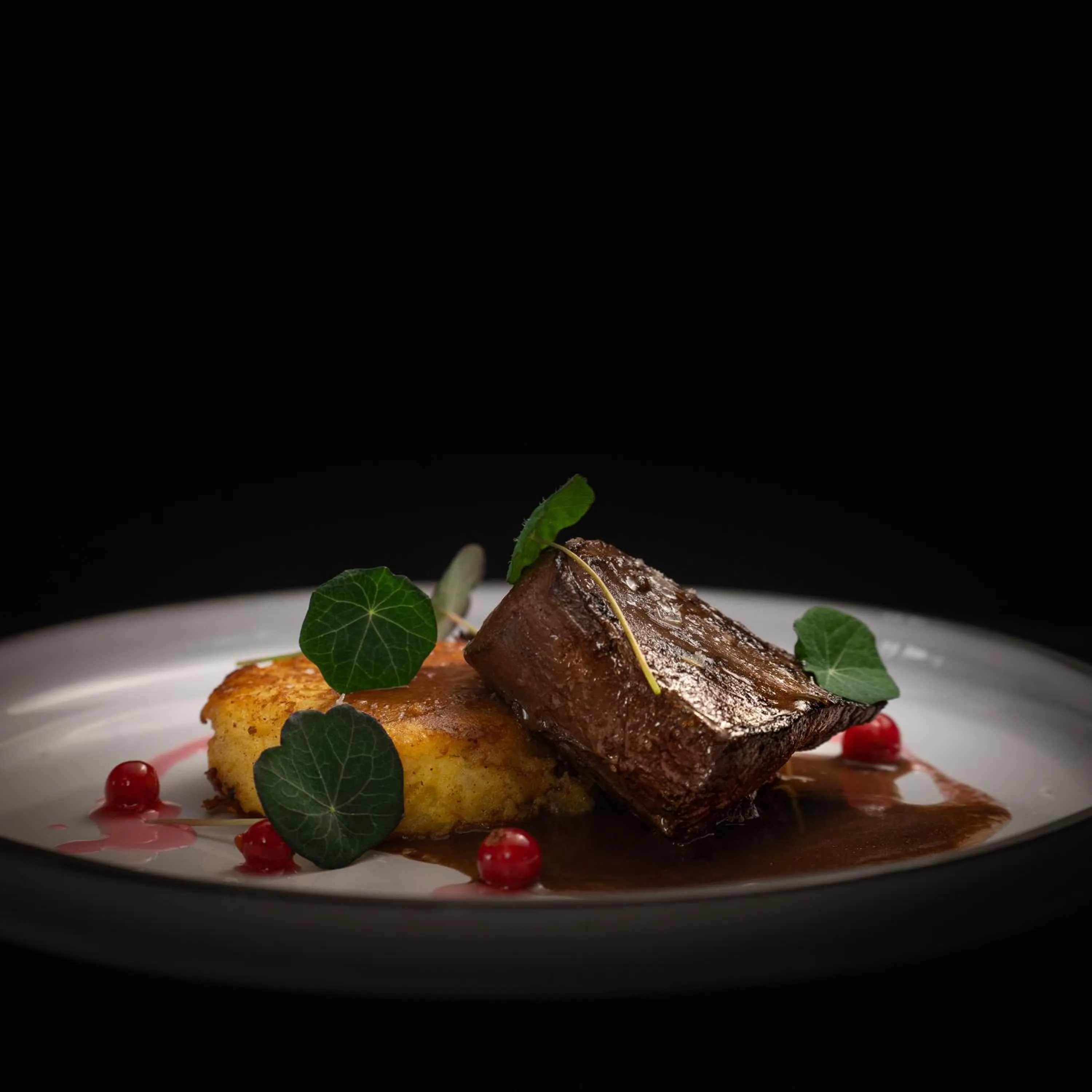 Food in Le Domaine des Vanneaux Golf & Spa L'Isle Adam - MGallery Collection