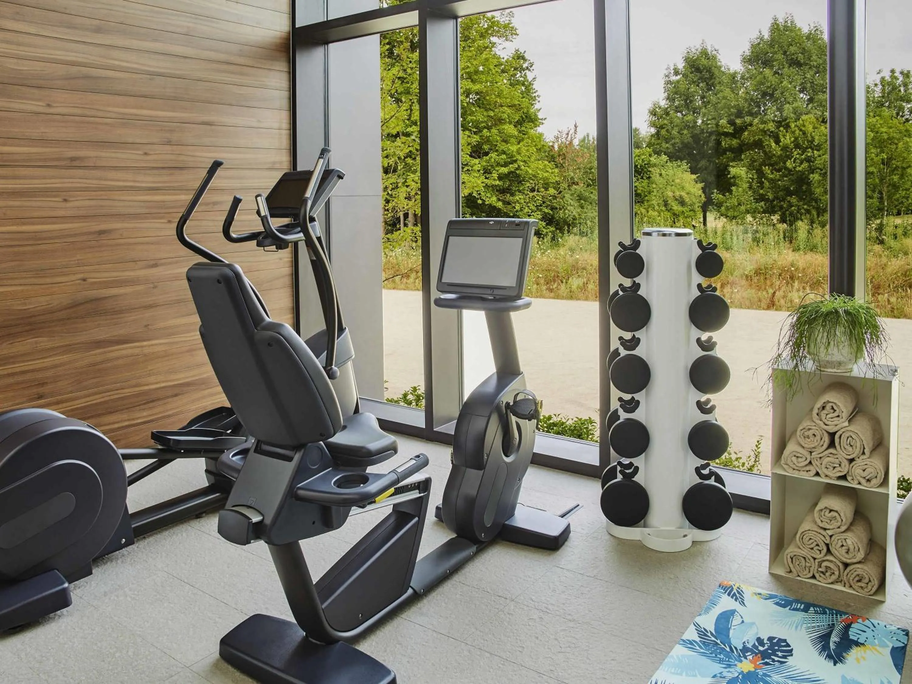 Fitness centre/facilities in Le Domaine des Vanneaux Golf & Spa L'Isle Adam - MGallery Collection